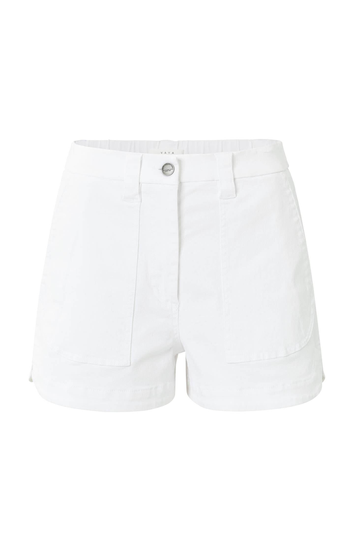 Cargo shorts with patch pockets and elastic waistband - Type: product