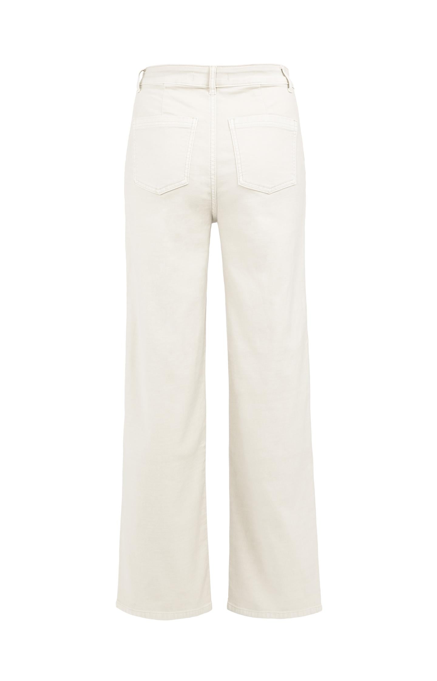 Cargo trousers with straight legs and patch pockets (L34)