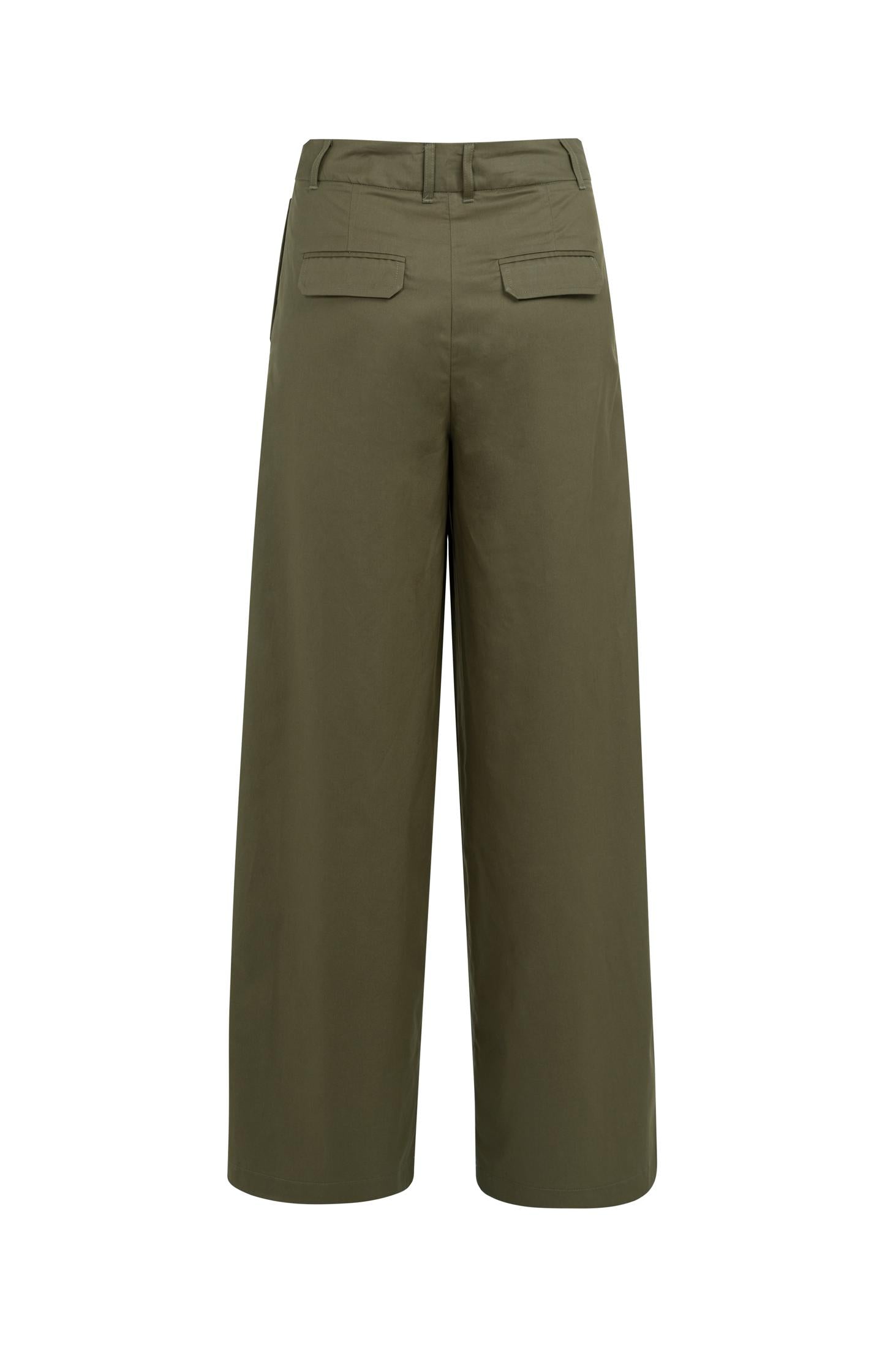 Cargo trousers with wide legs and pleat details - L30