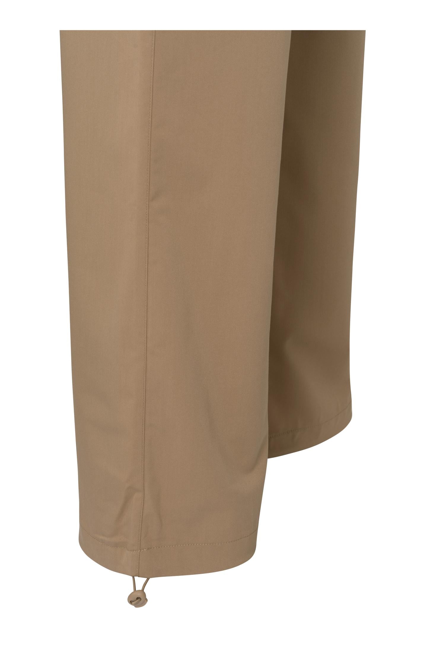 Cargo trousers with wide legs, pockets and waist details