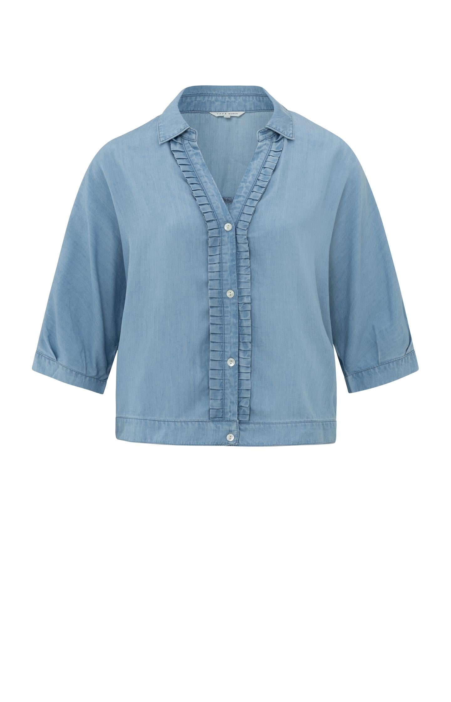 Chambray batwing top with V-neck and half long sleeves - Type: product