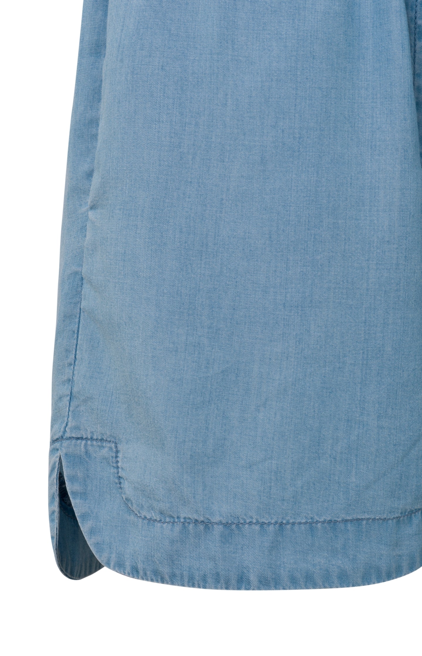 Chambray shorts with elastic waist, pockets and drawstring