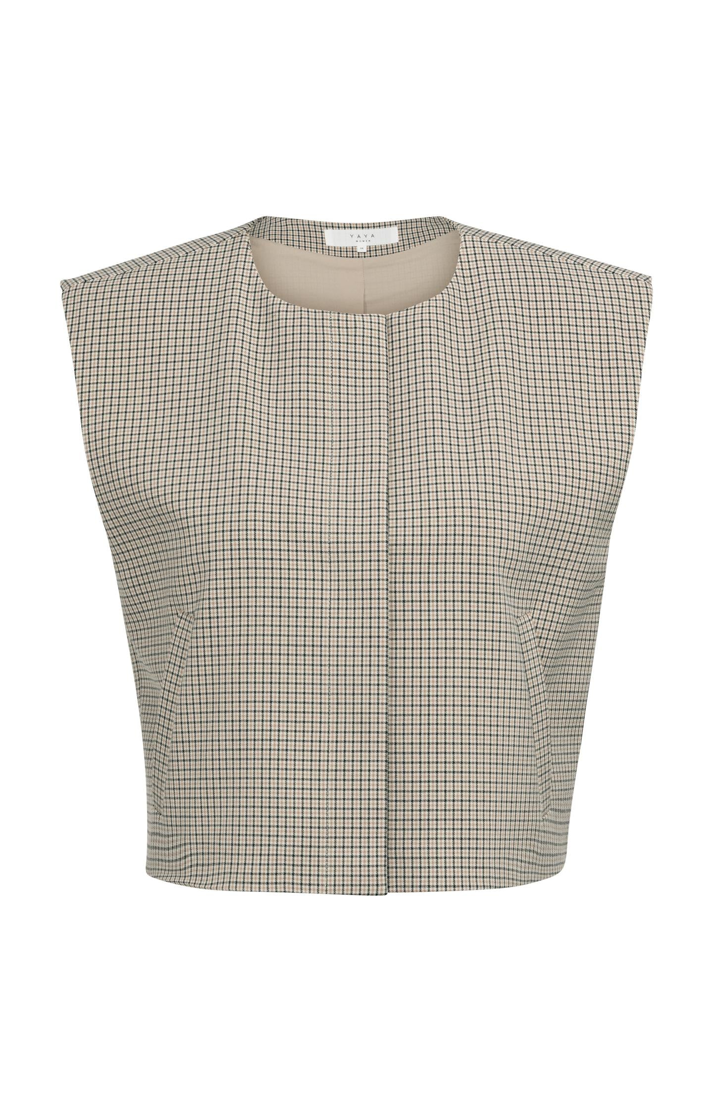 Checked gilet with shoulder pads - Type: lookbook
