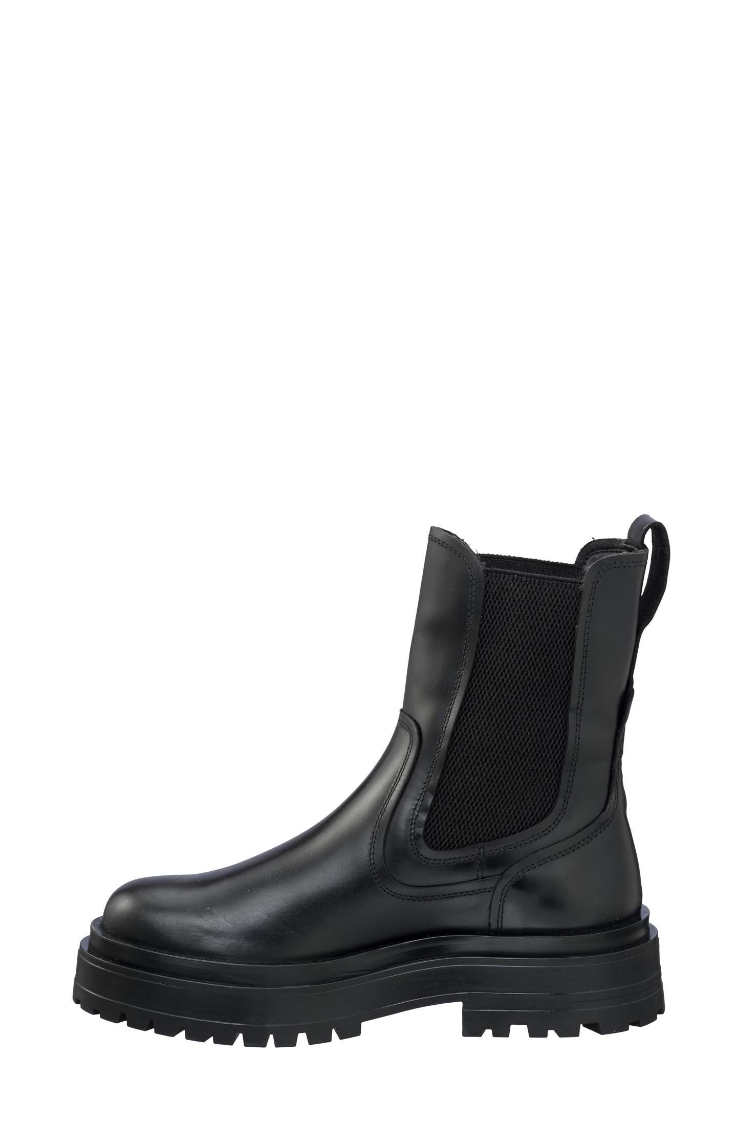 Chelsea boots in leather - Black