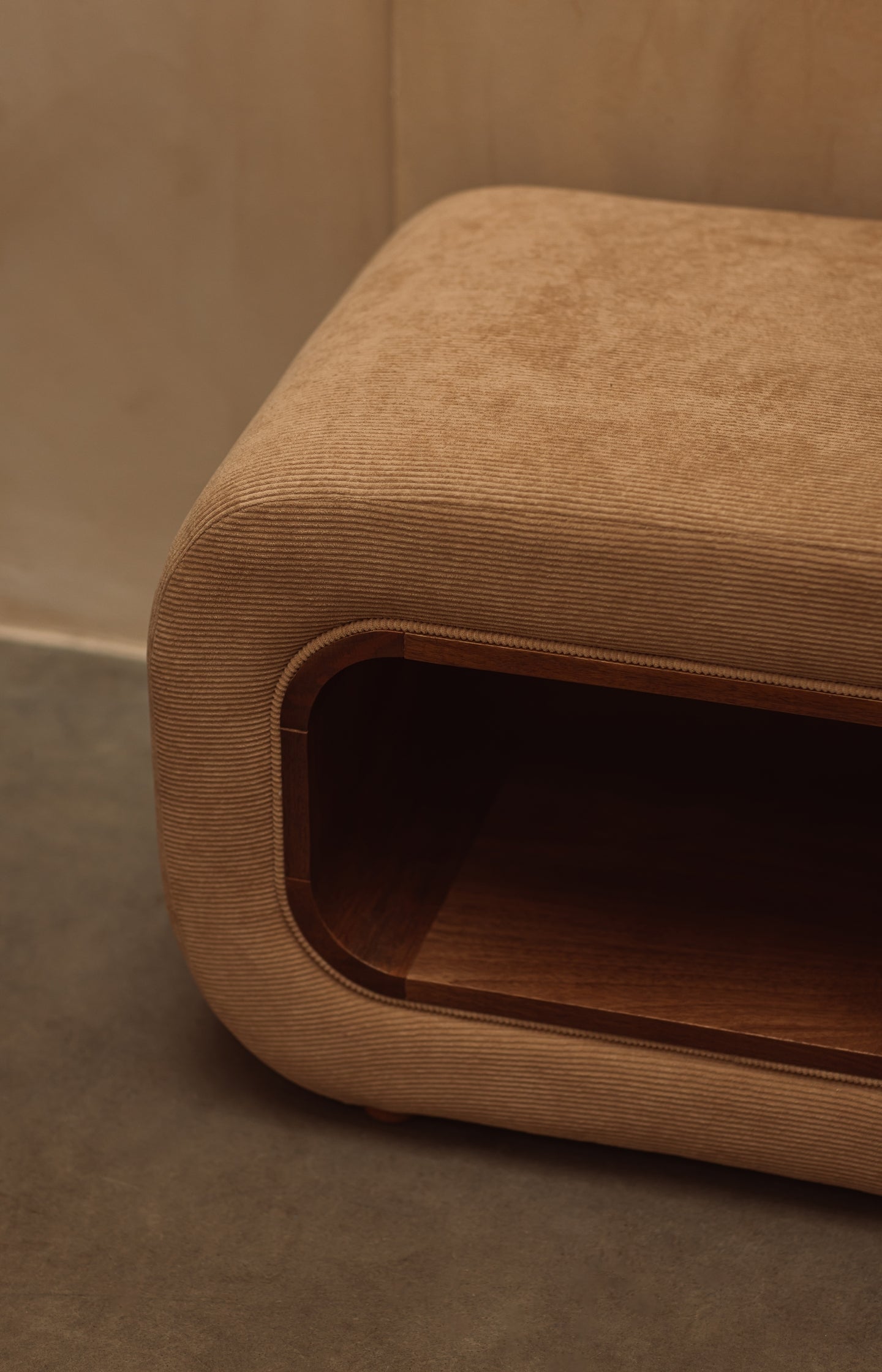 Corduroy pouf with wooden frame