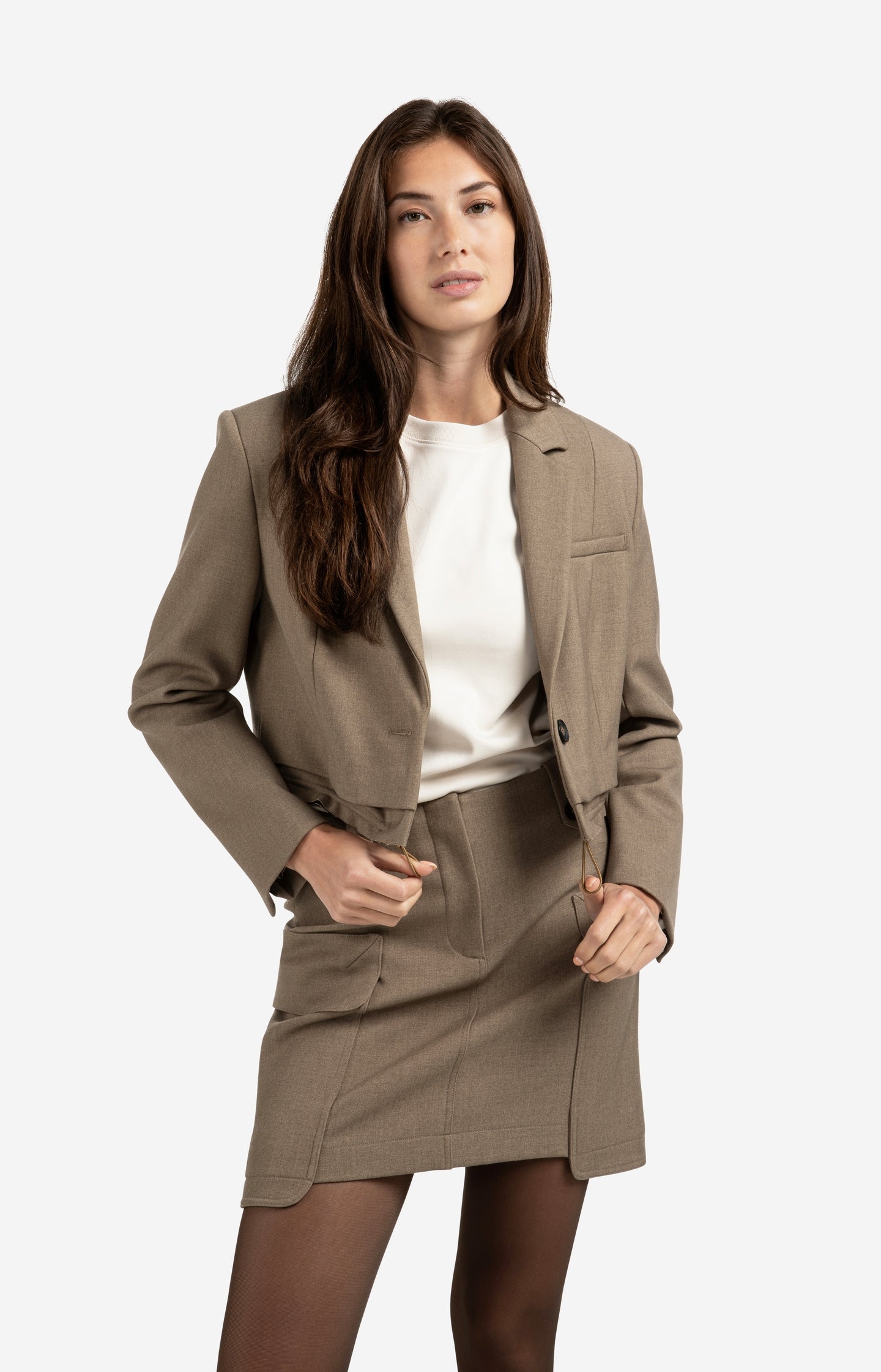 Cropped blazer with drawstring hem