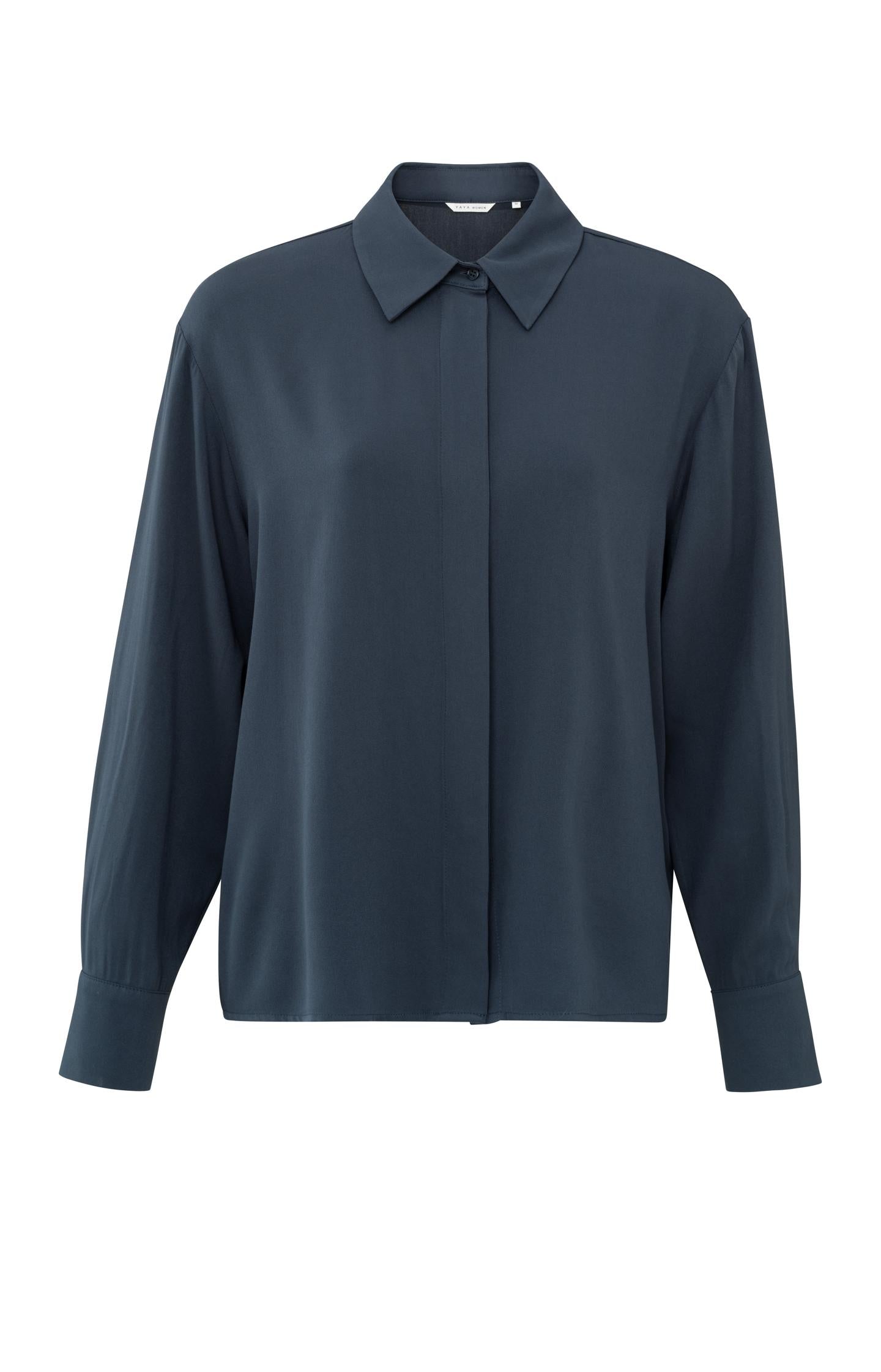 Cropped blouse with long sleeves and button closure - Type: product