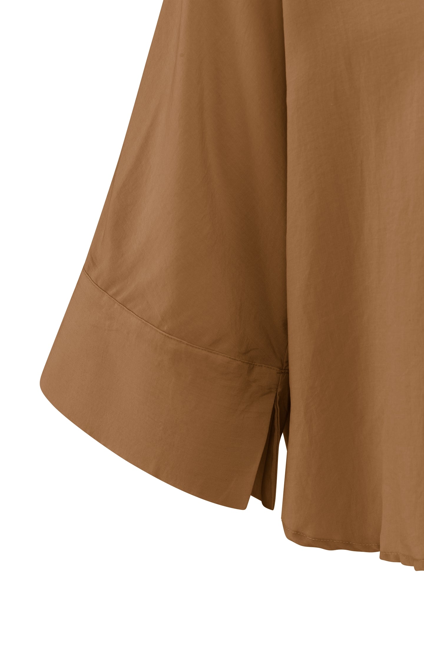 Cropped blouse with wide sleeves and loose fit