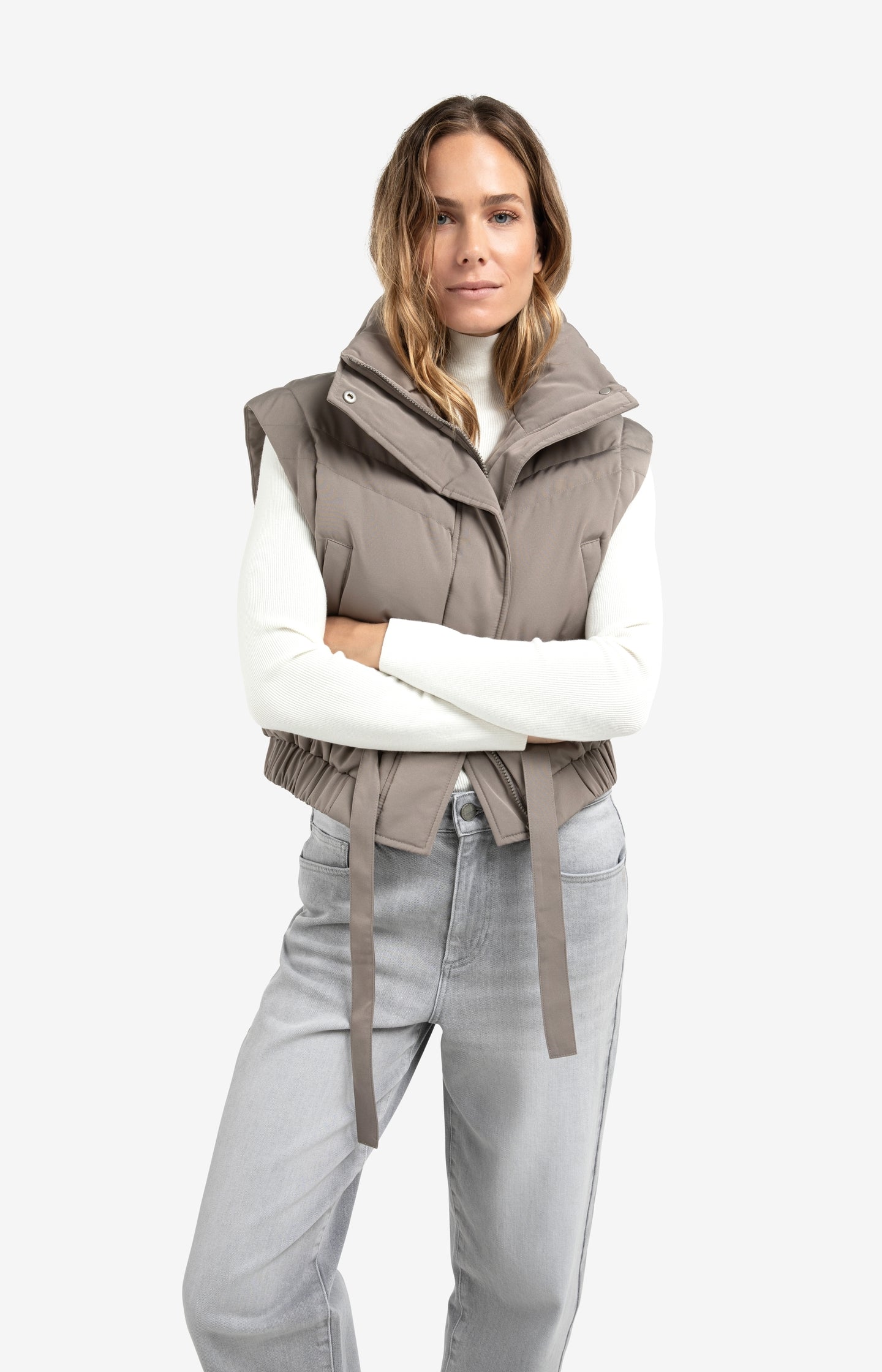 Cropped nylon jacket with zip-off sleeves