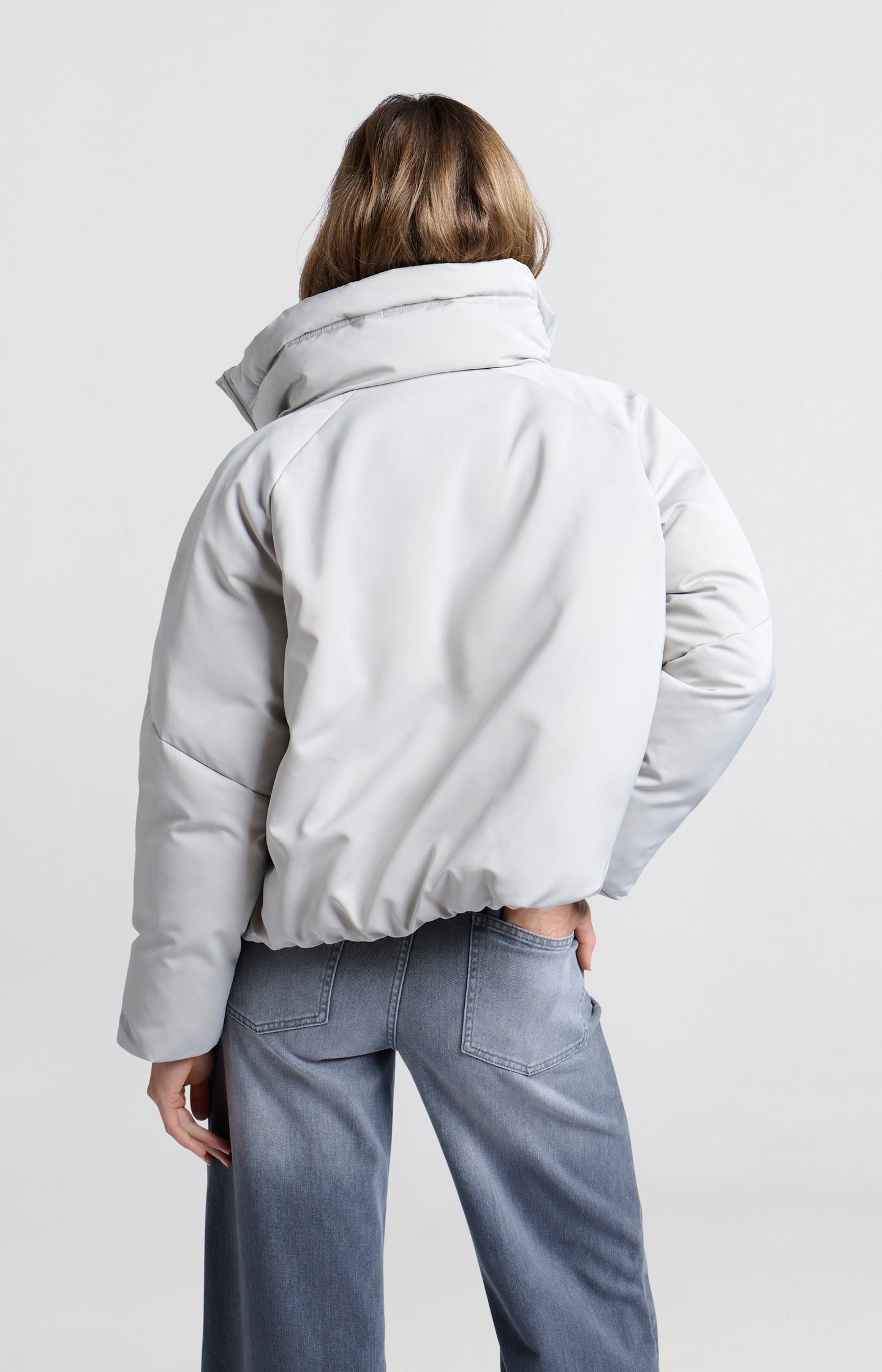 Cropped oversized puffer jacket with high collar and pockets