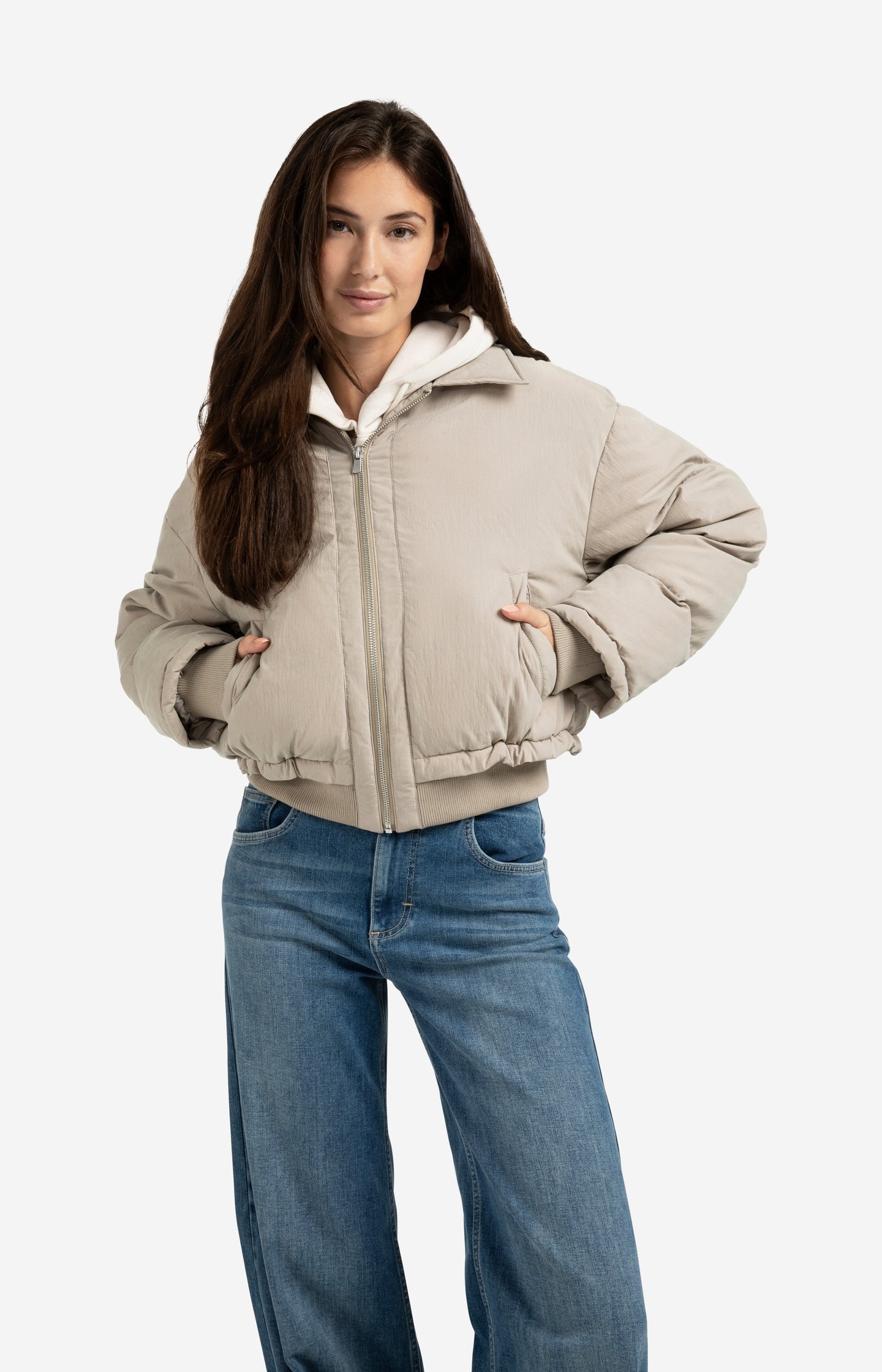 Cropped padded jacket with ribbed cuffs