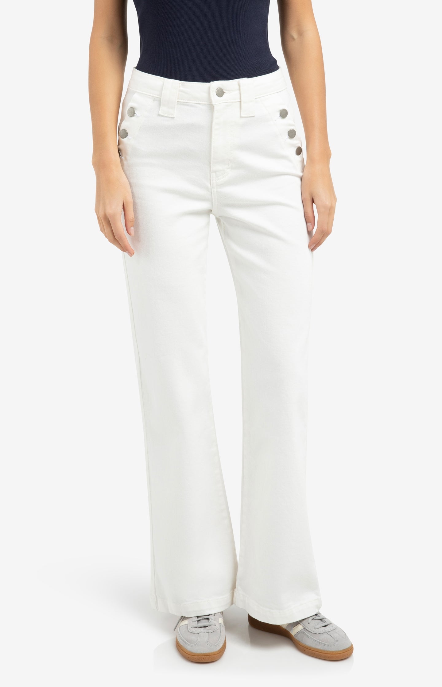 Denim trousers with wide legs and button details (L32) - Type: lookbook