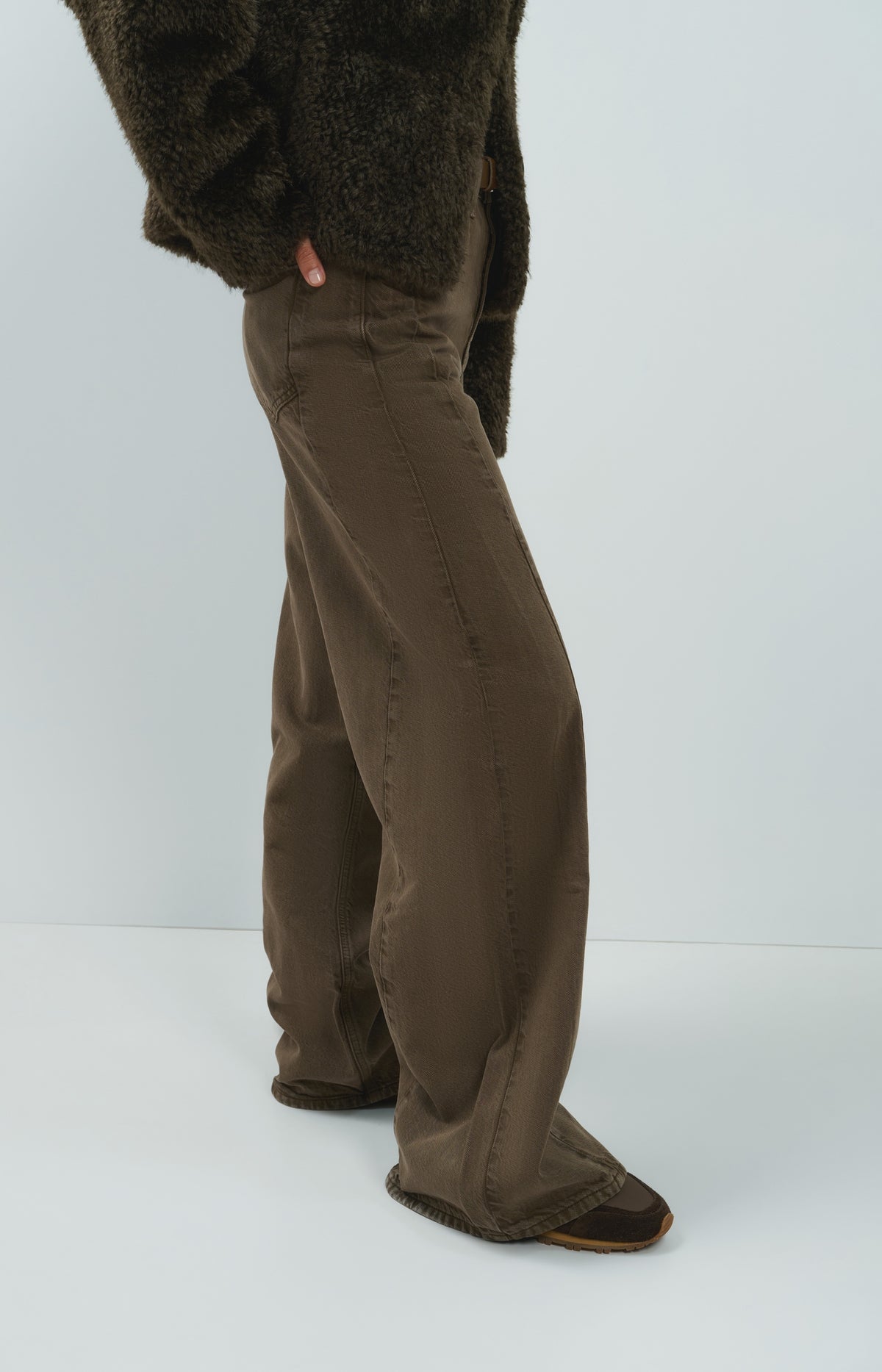 Denim with high waist and wide legs - L32