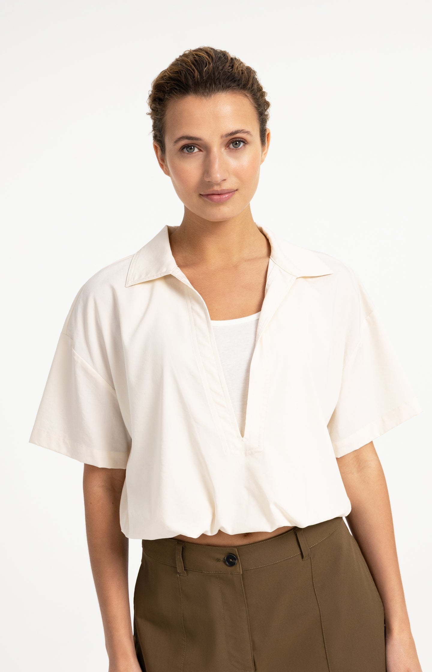Double layer balloon top with short sleeves