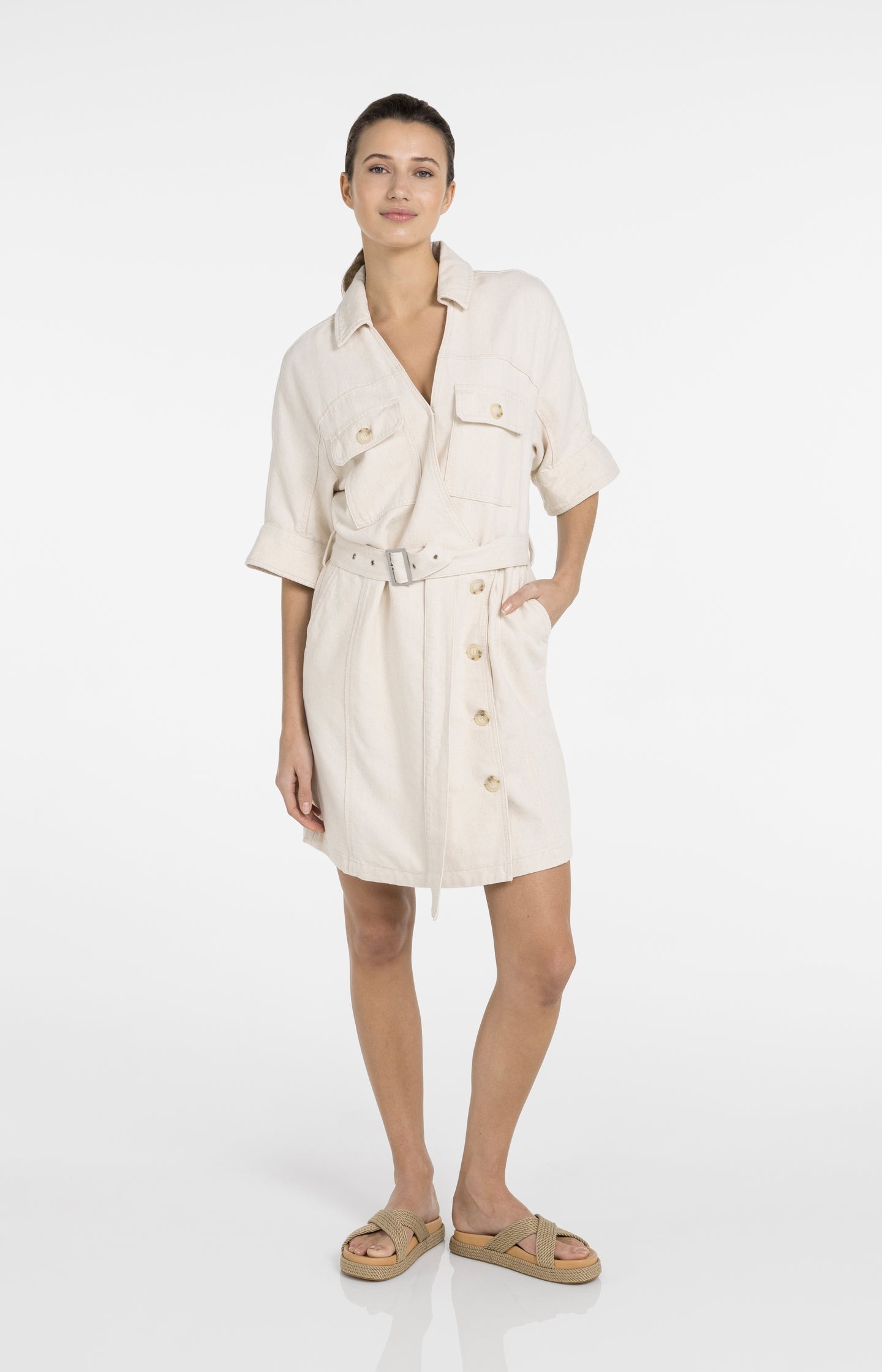 Dress with denim look and belt