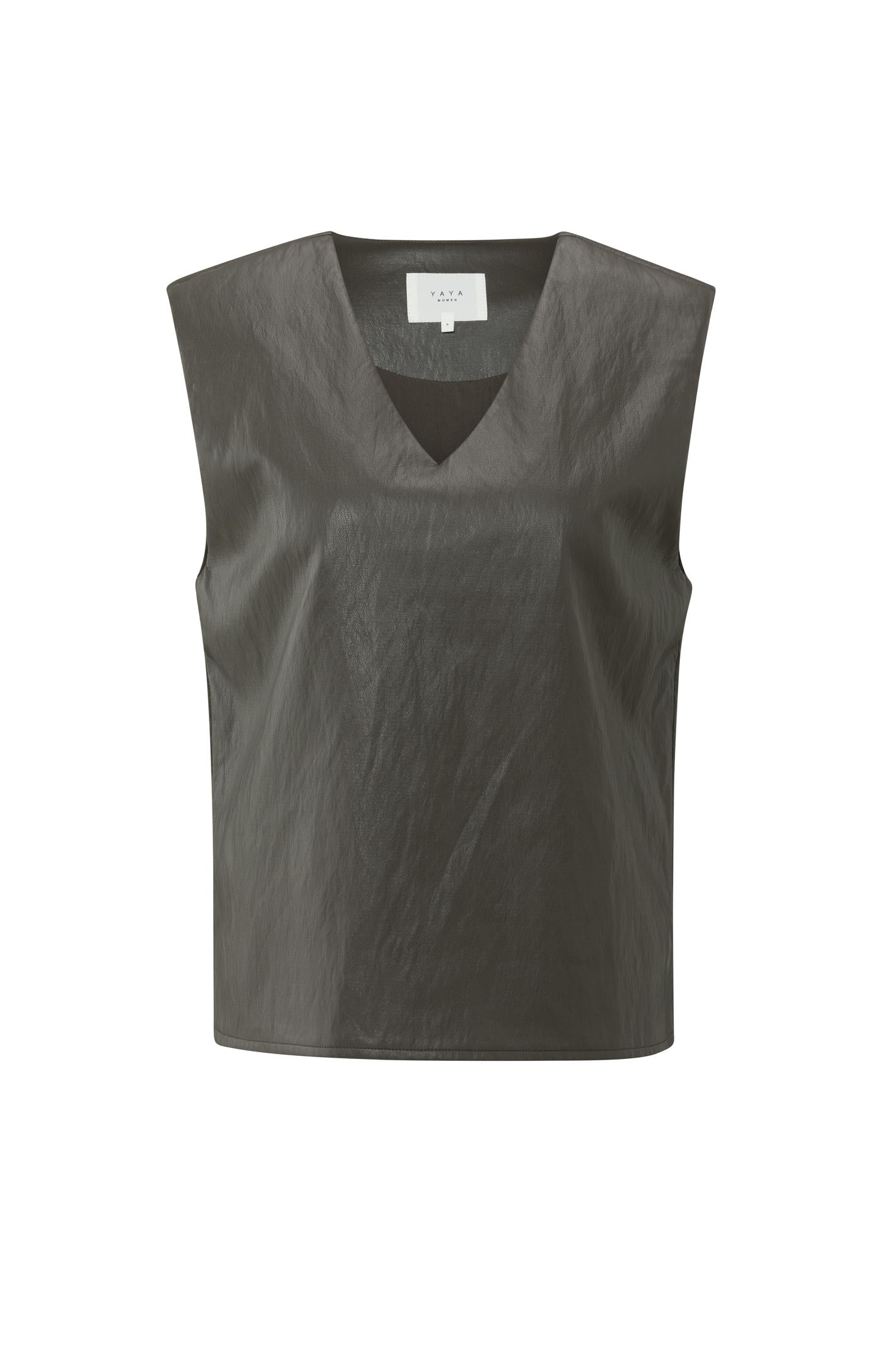 Faux leather sleeveless vest with shoulder pads - Type: product