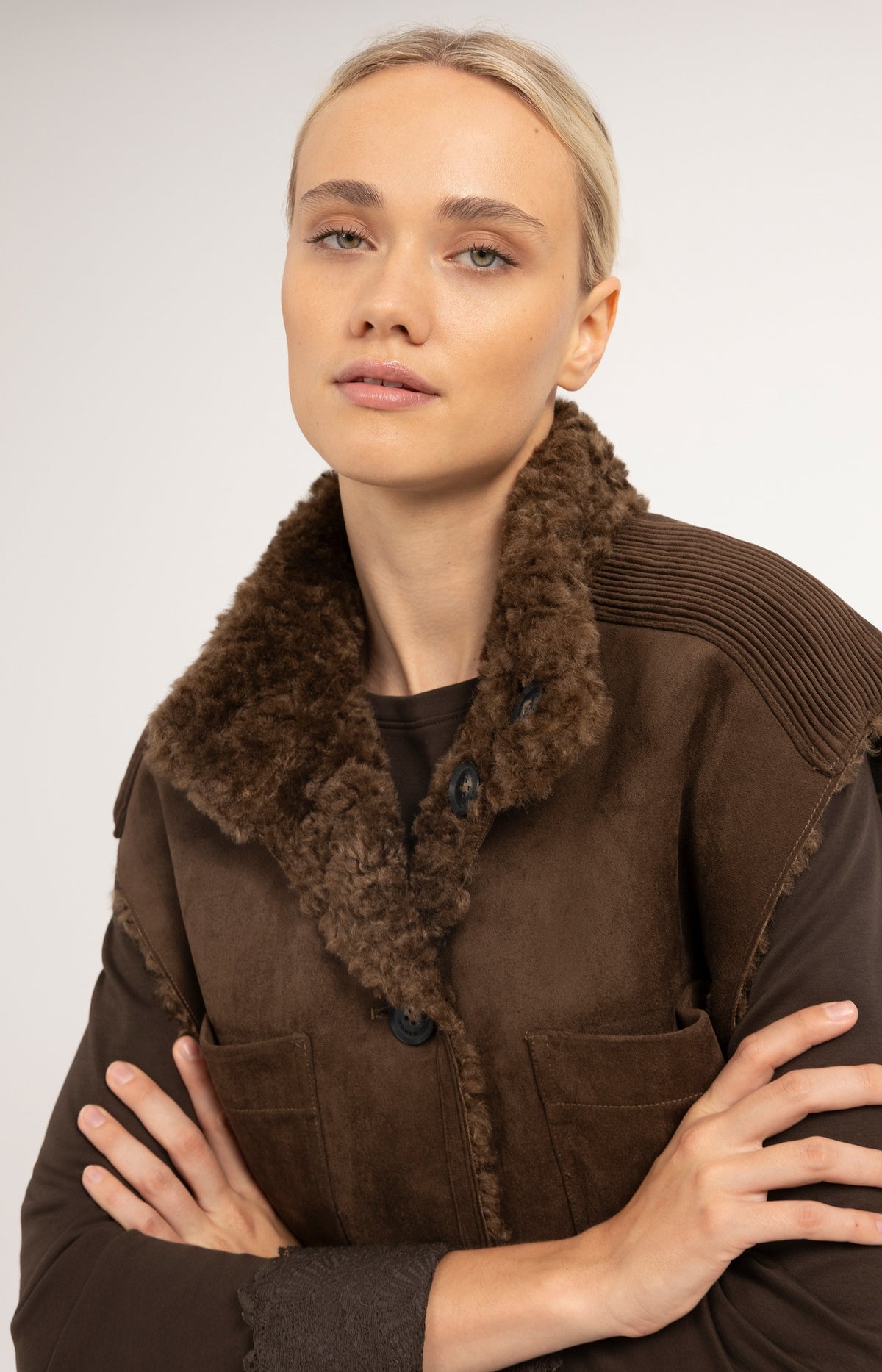 Faux shearling bodywarmer with cord details - Cocoa Brown