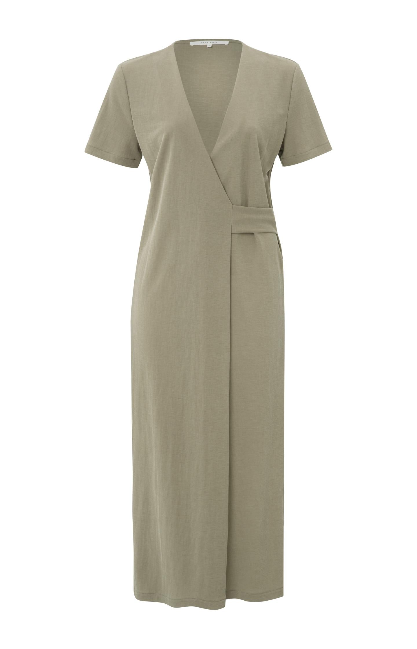 Faux wrap dress with V-neck, short sleeves an waist detail - Type: product