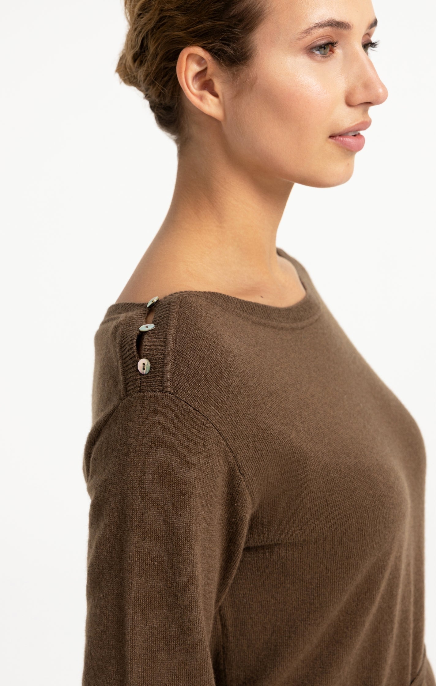 Fine-knit sweater with boat neckline and tie detail