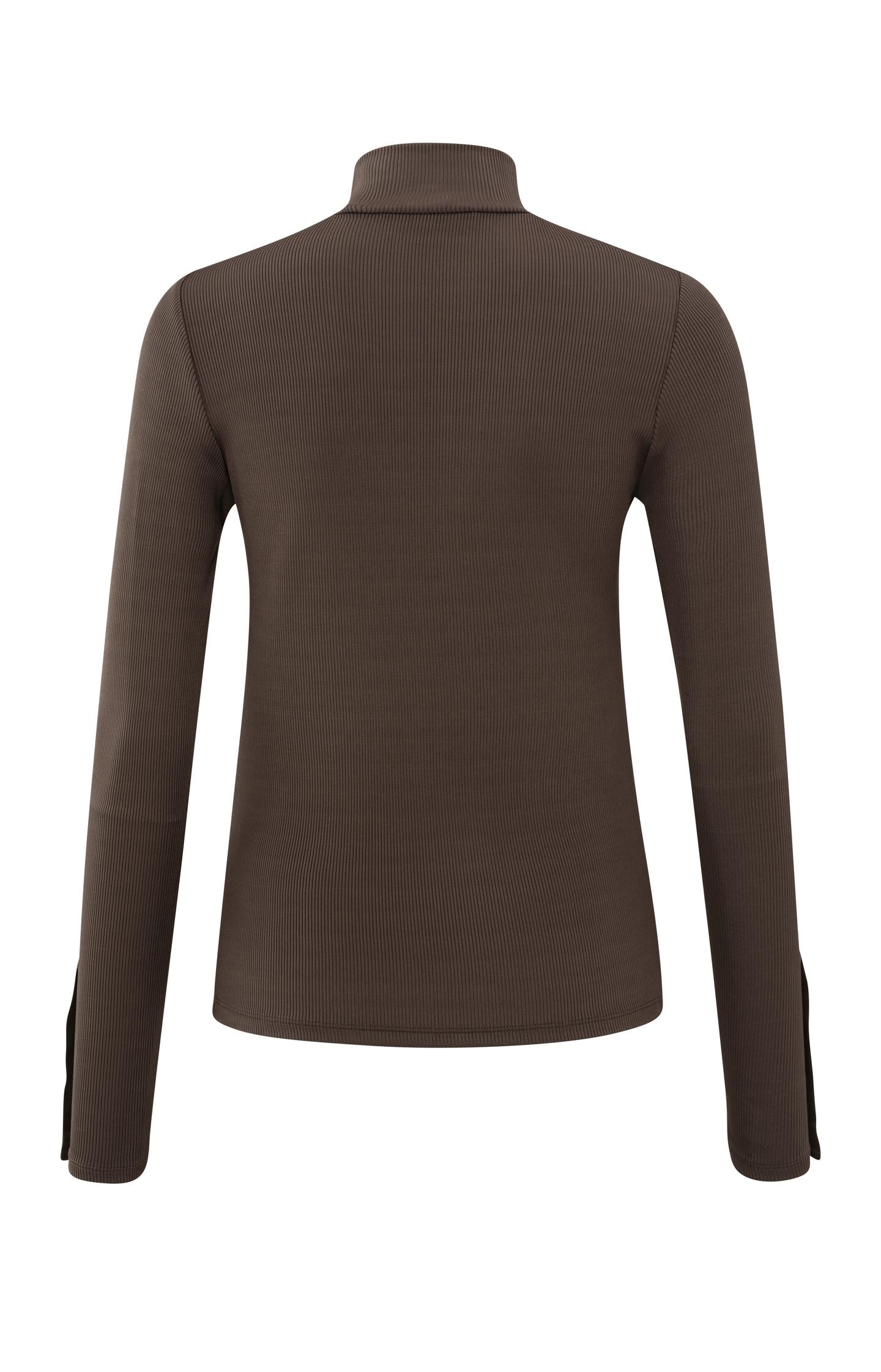 Fine knit turtleneck with long sleeves and buttons