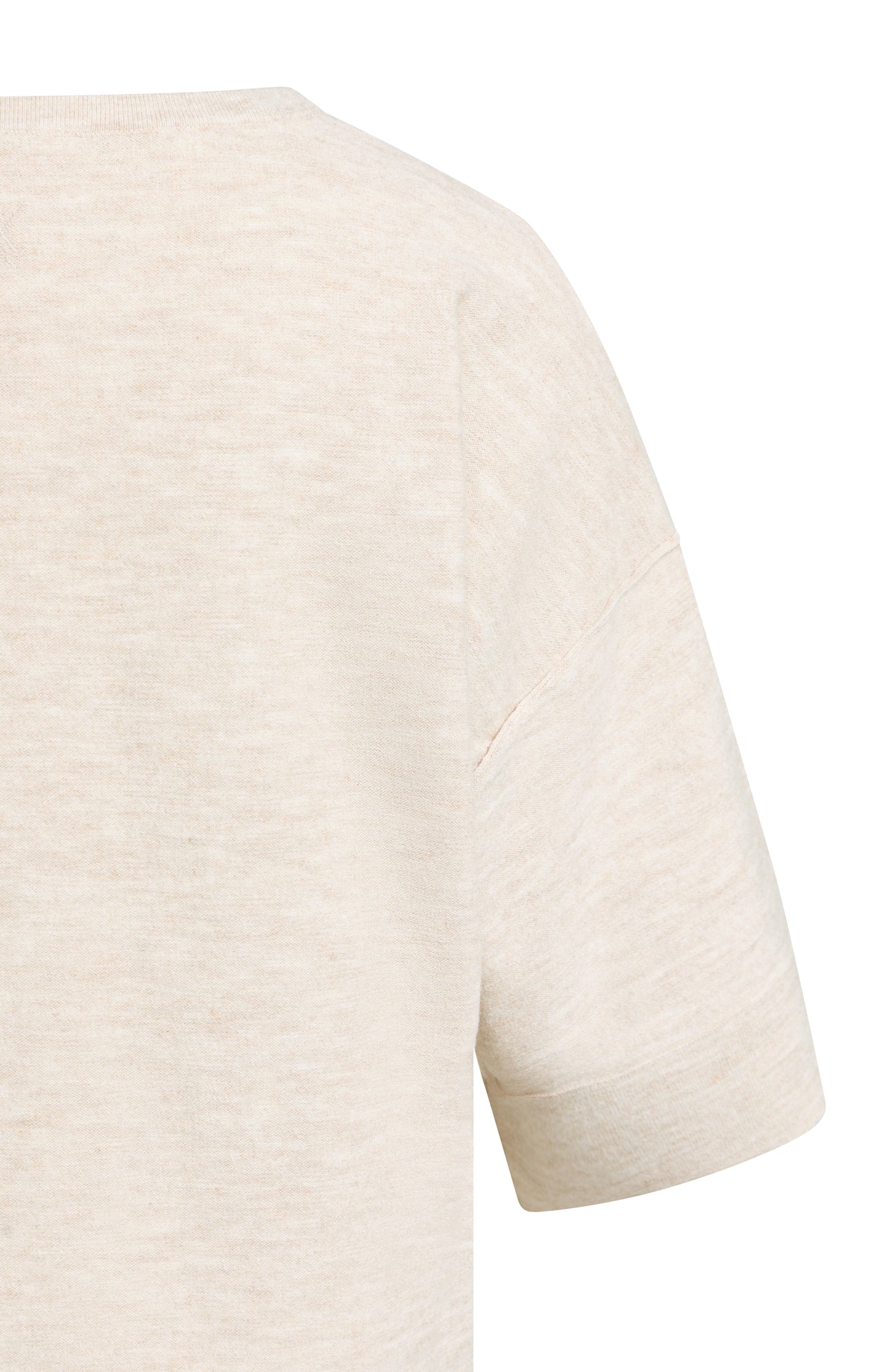Fine knitted oversized T-shirt with half-length sleeves