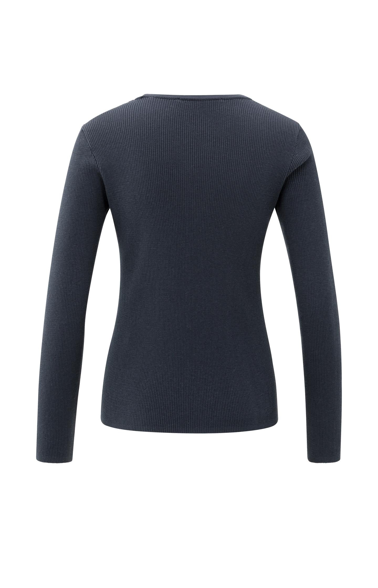 Fitted ribbed top with round neckline and long sleeves