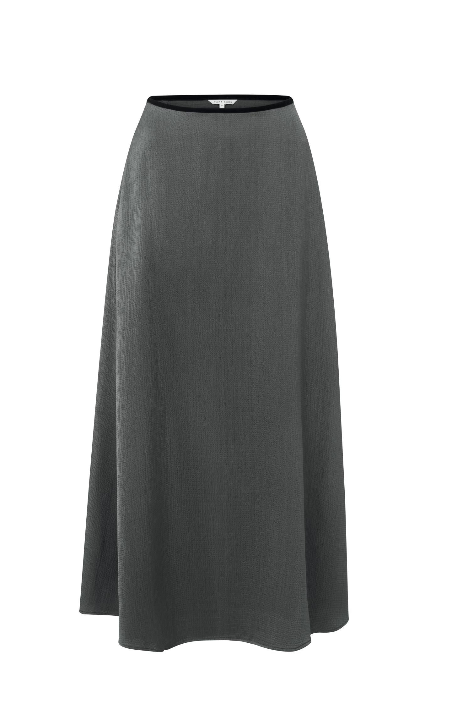 Flowy midi skirt in A-line shape with buttons - Type: product