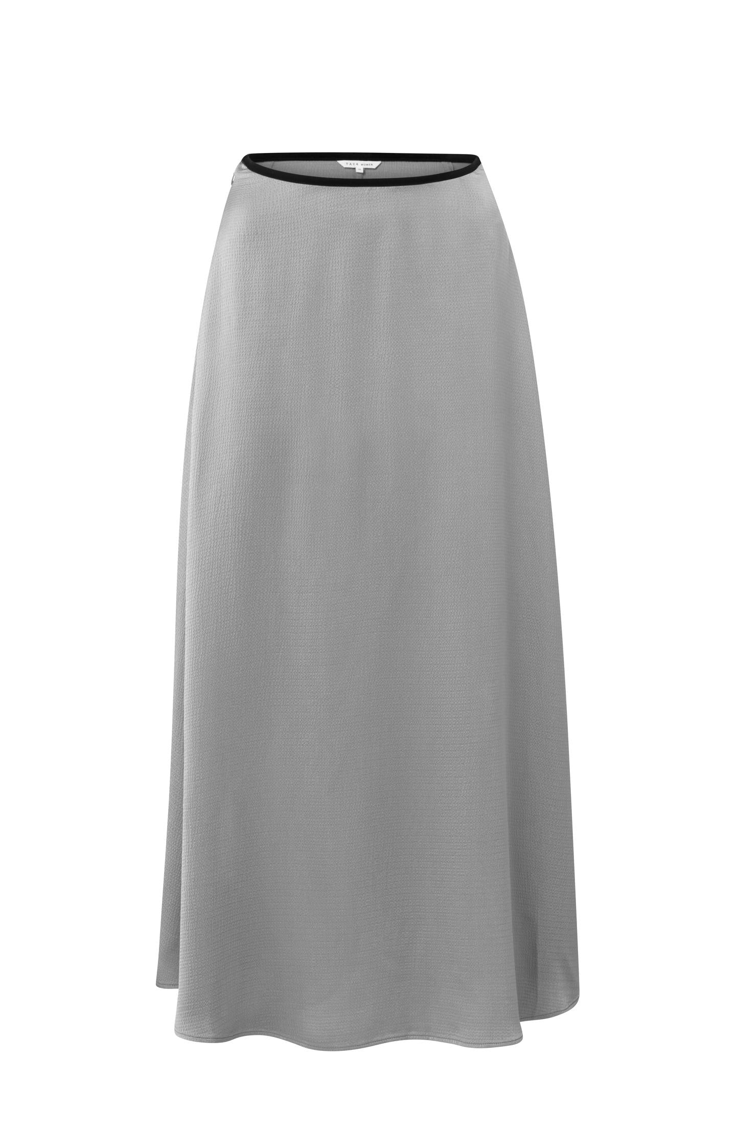 Flowy midi skirt in A-line shape with buttons - Type: product