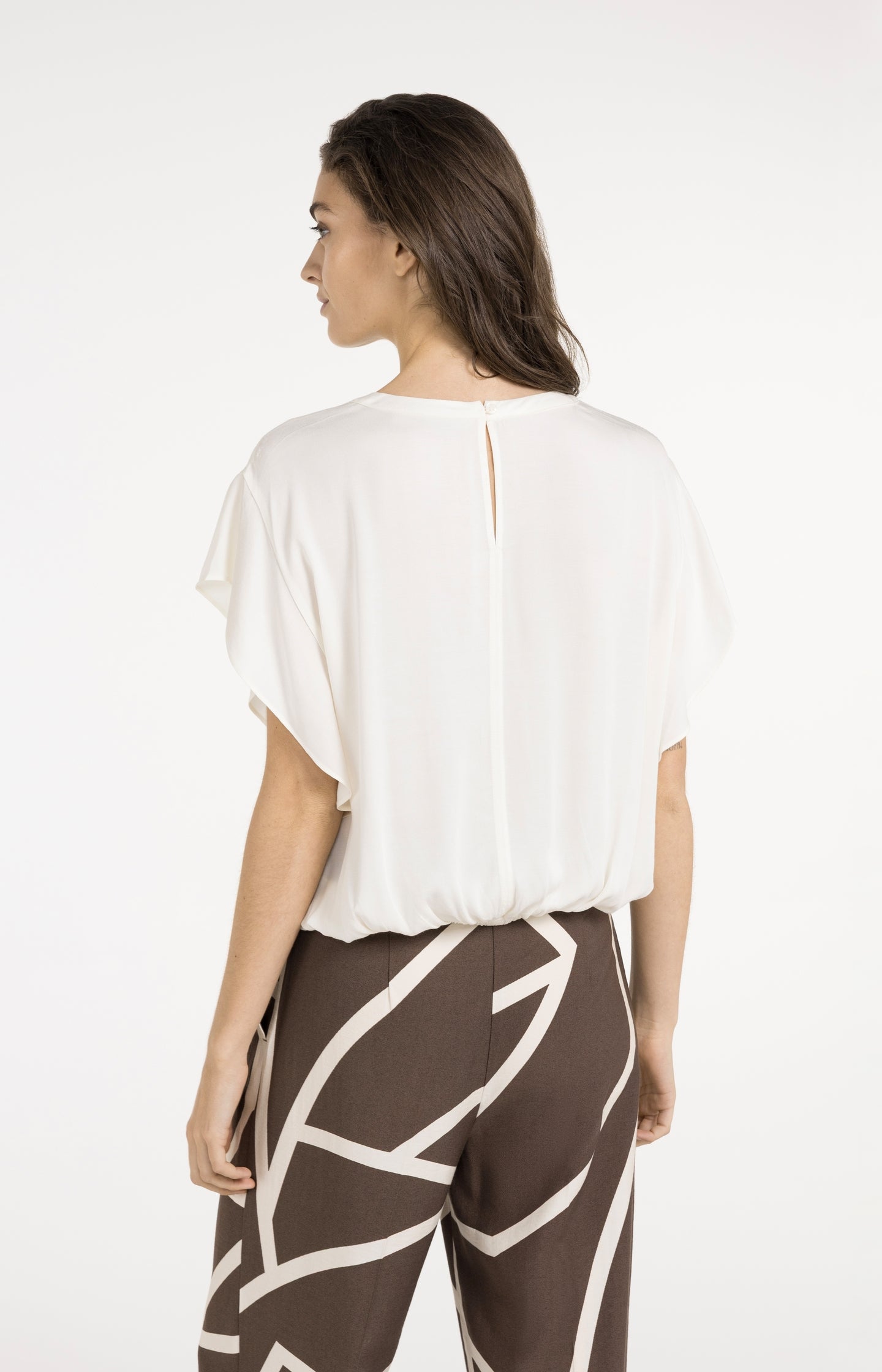 Flowy top with knot detail and elastic hem