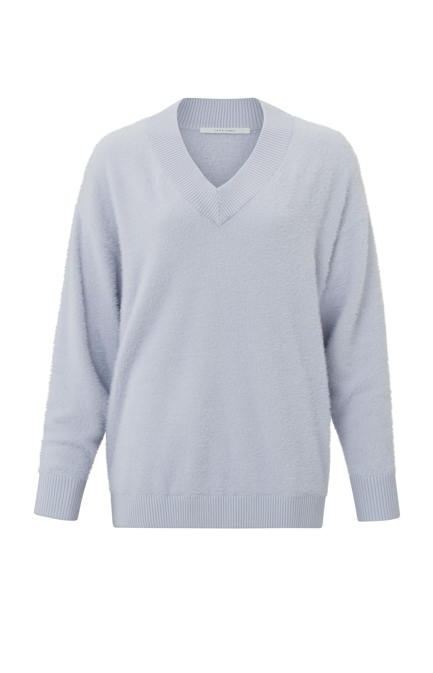 Fluffy oversized sweater with V-neck and long sleeves - Type: product