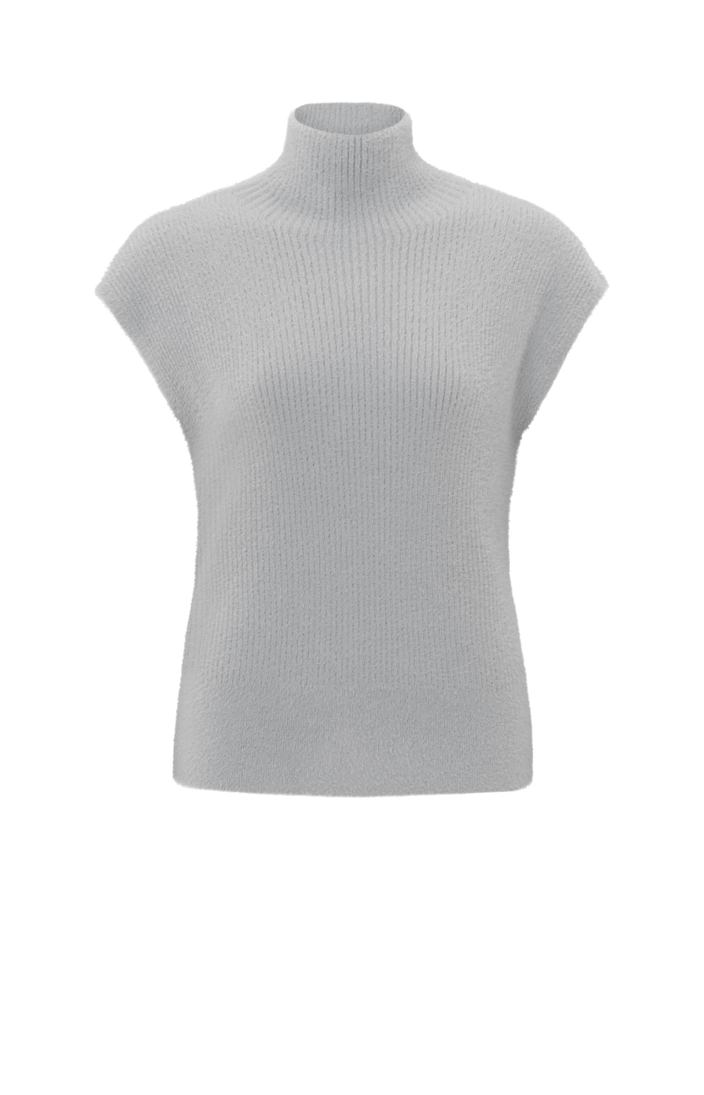 Fluffy sleeveless sweater with high neck and fitted fit - Type: product