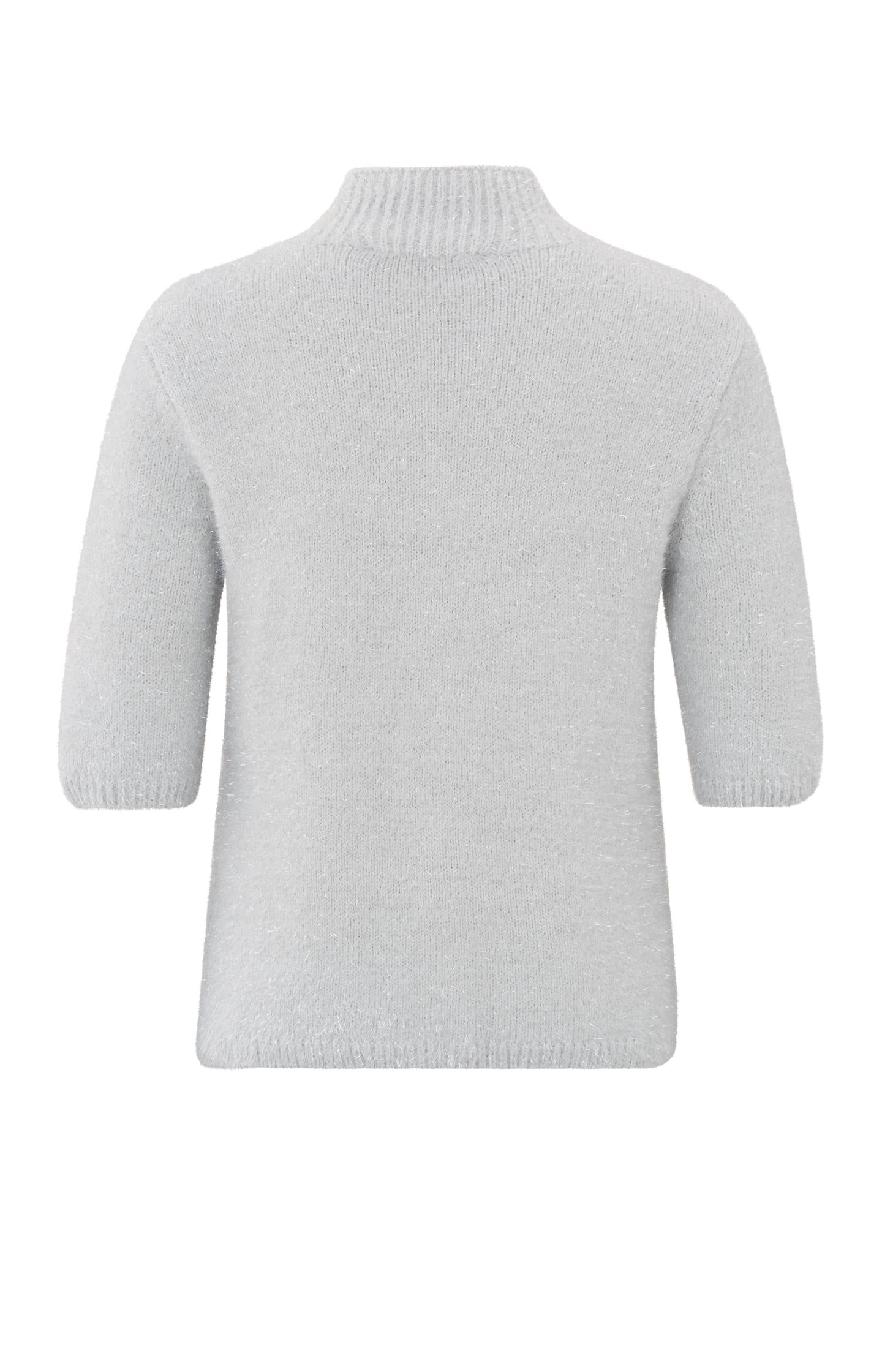 Fluffy sweater with half-length sleeves and a collar