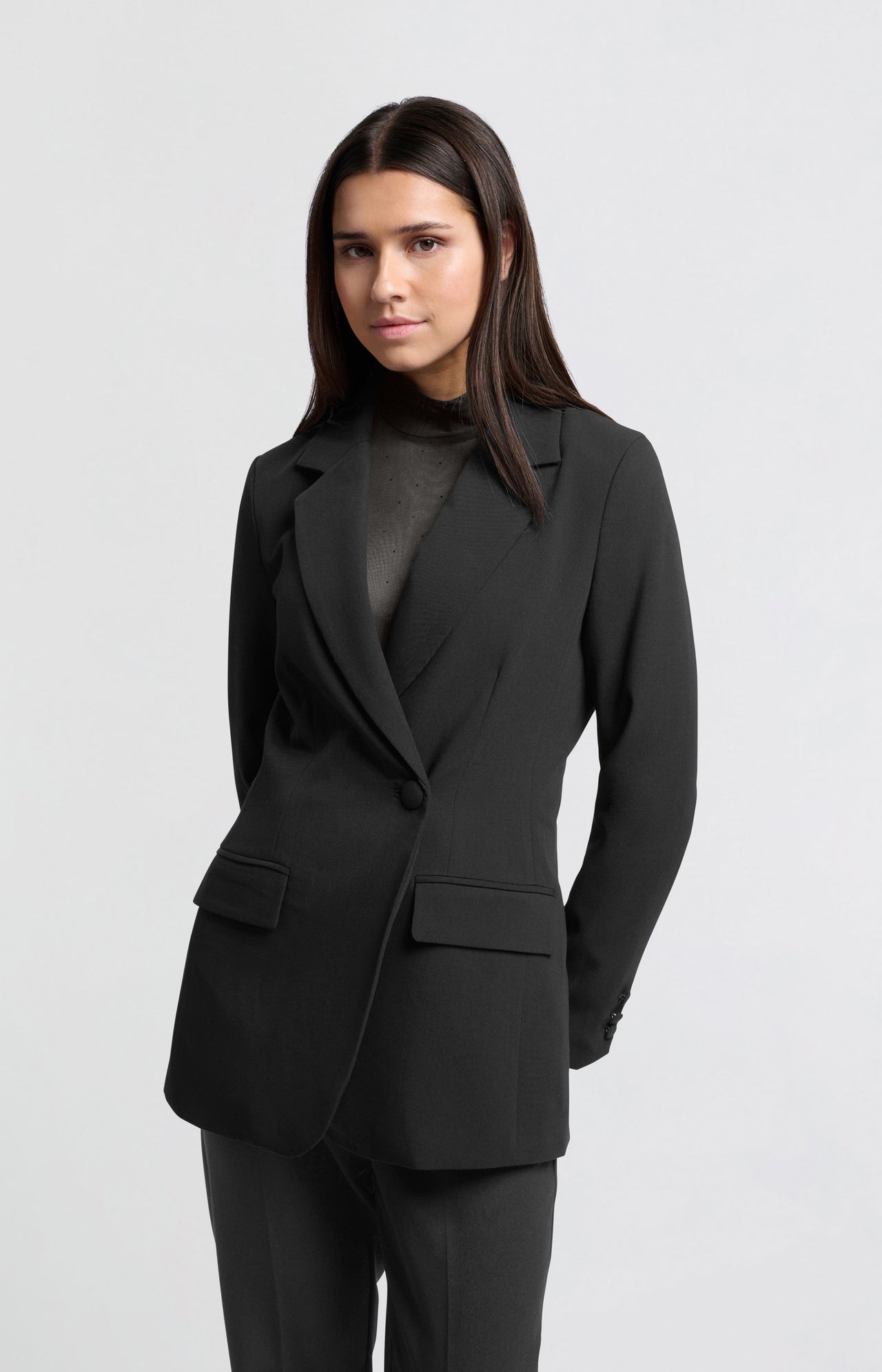 Fitted blazer with asymmetrical closure and front pockets - Type: lookbook