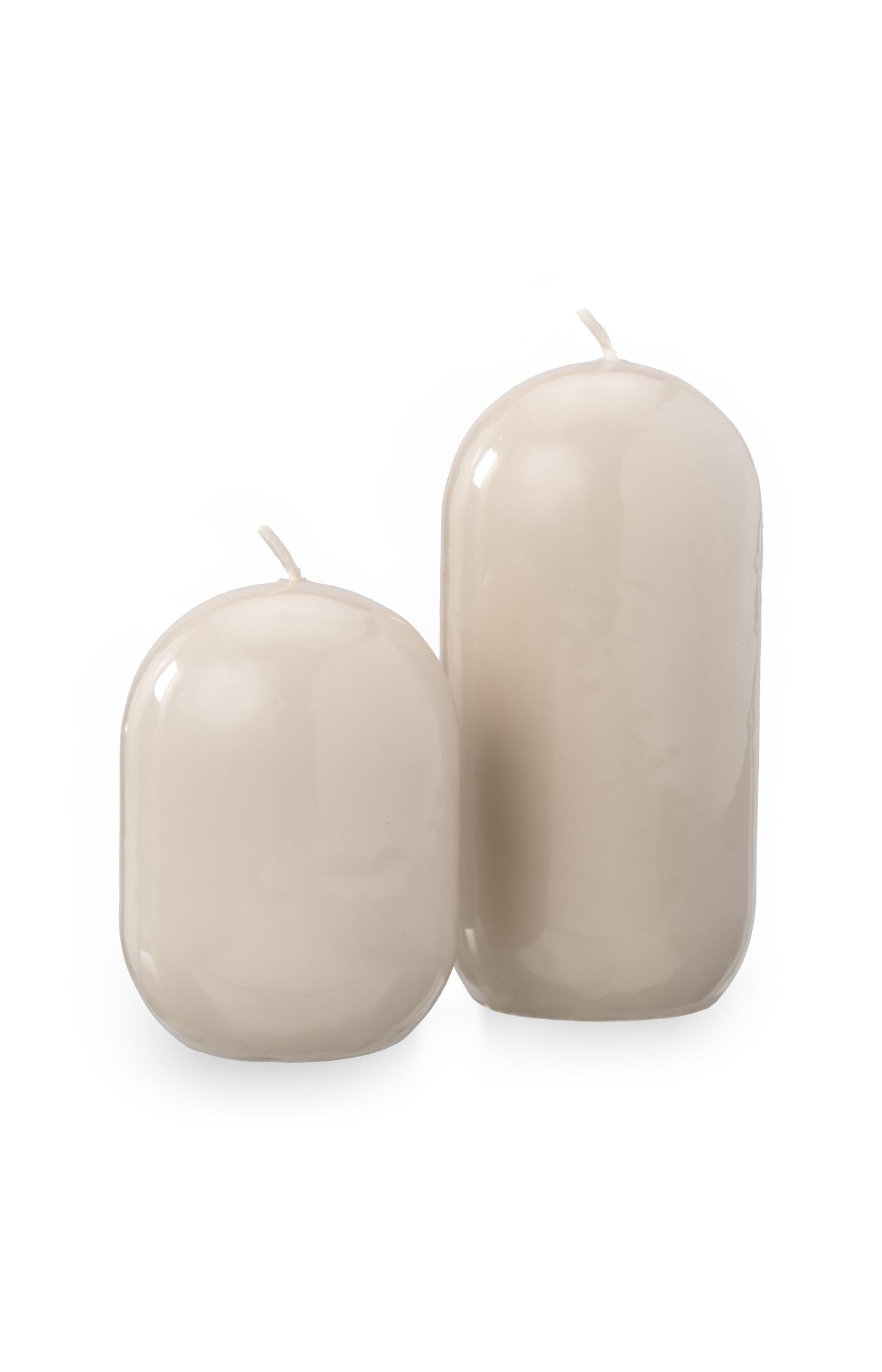 Glossy capsule candle