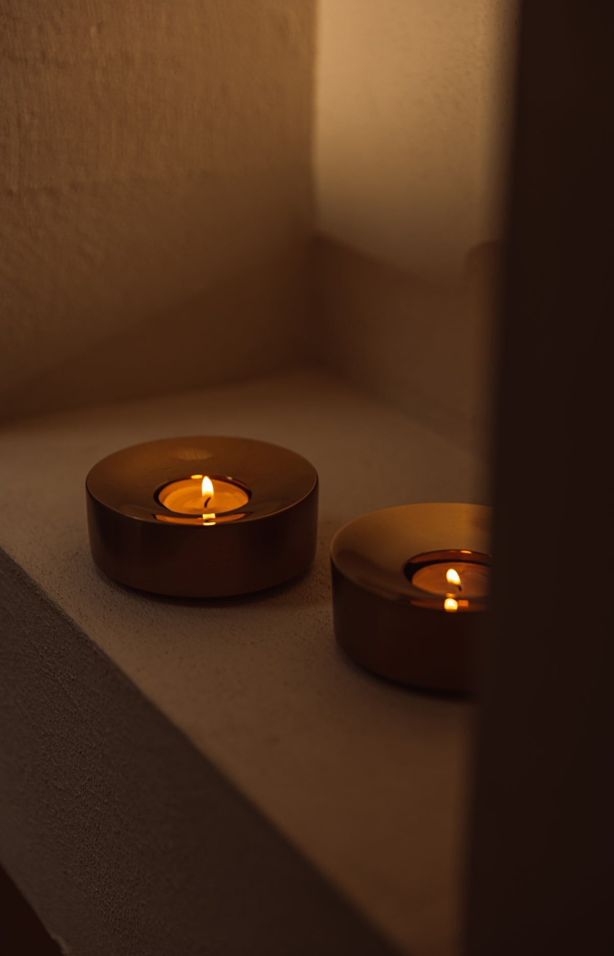 Gold-colored tealight holder - Type: lookbook