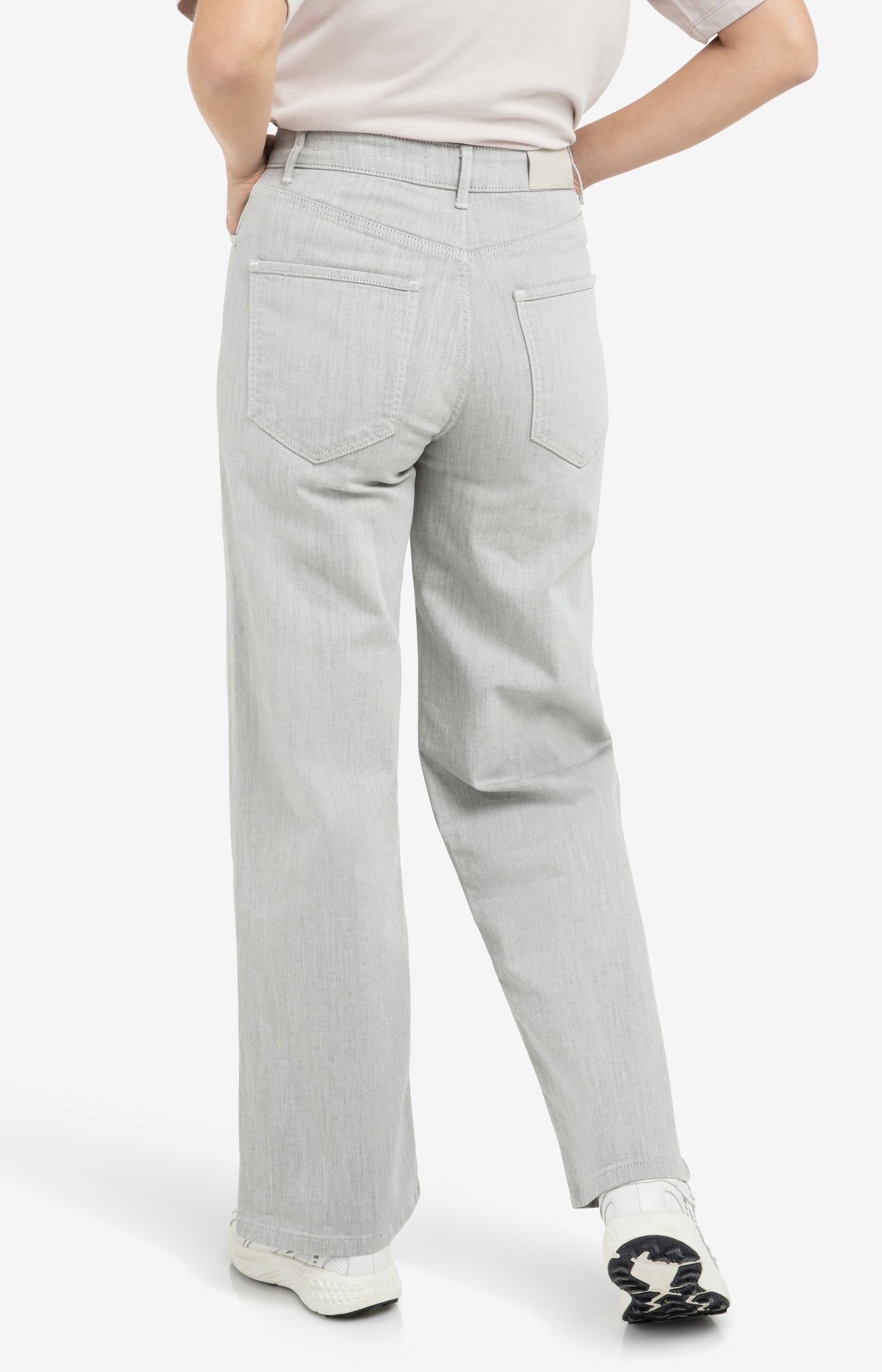 Grey denim trousers with high waist and straight legs