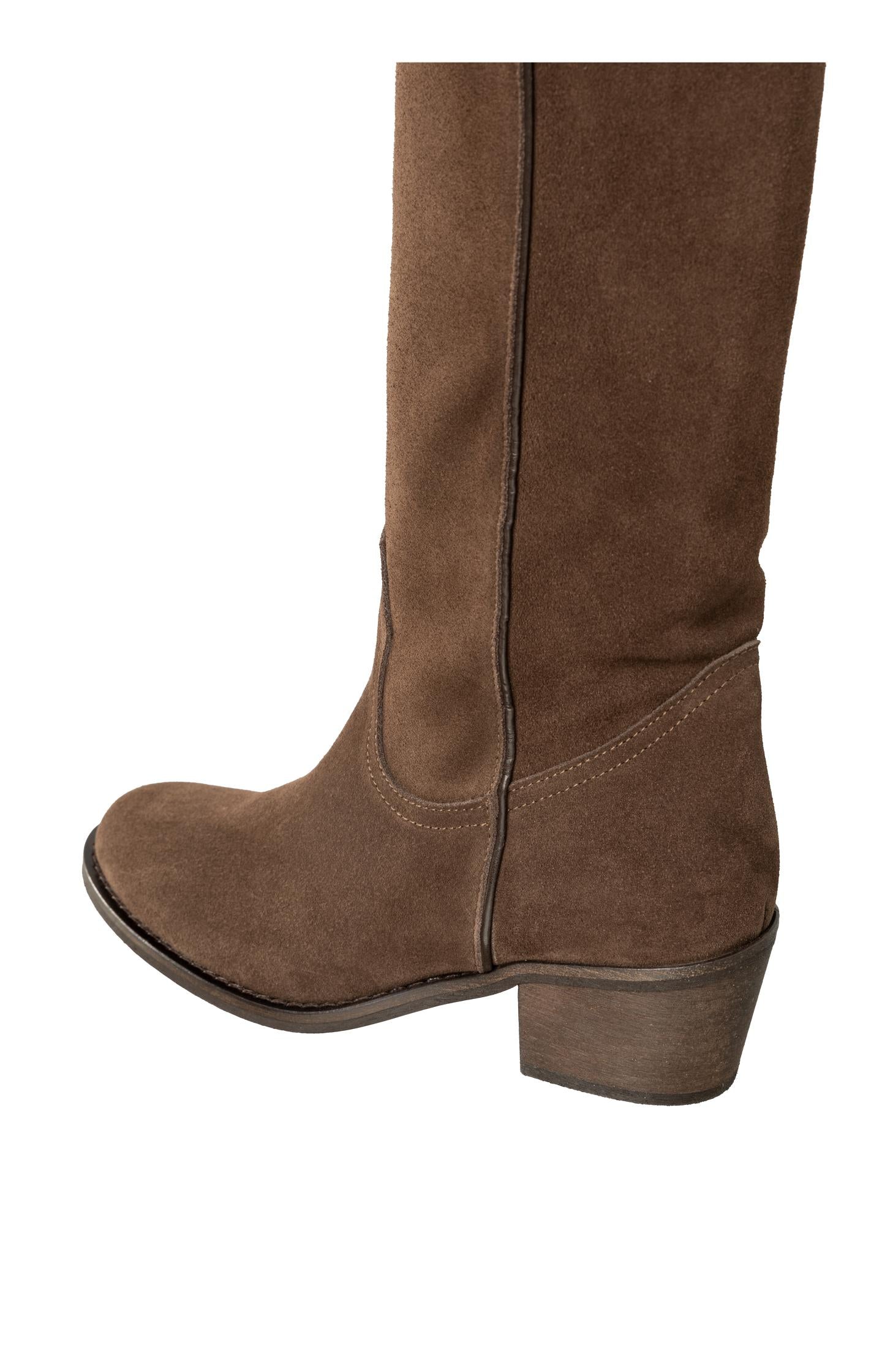 High leather boot with block heel