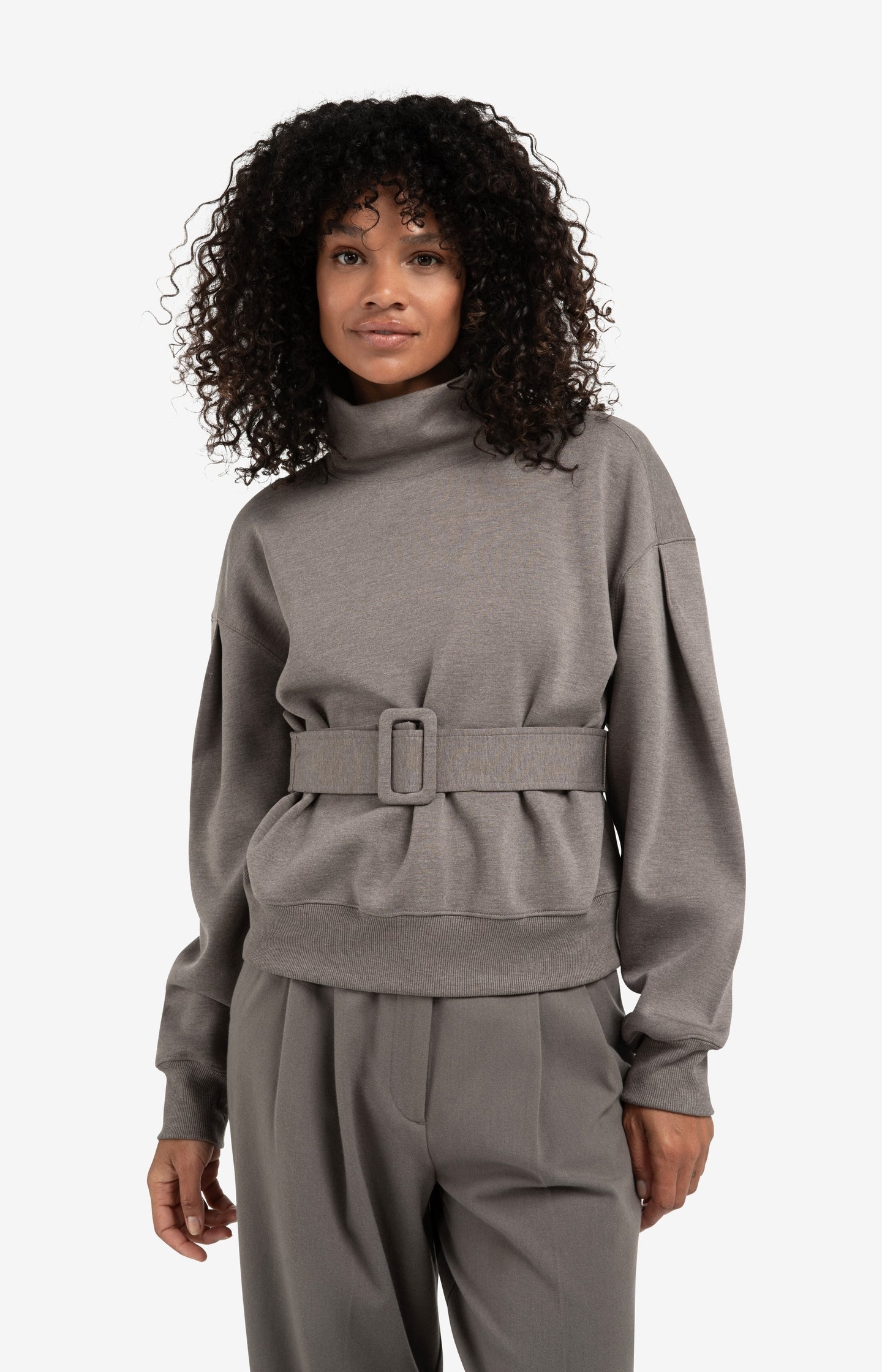 High neck sweatshirt with matching belt and pleated sleeves - Type: lookbook