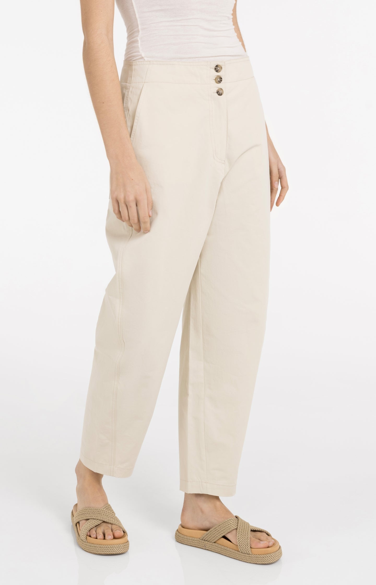 High waist barrel trousers with button detail