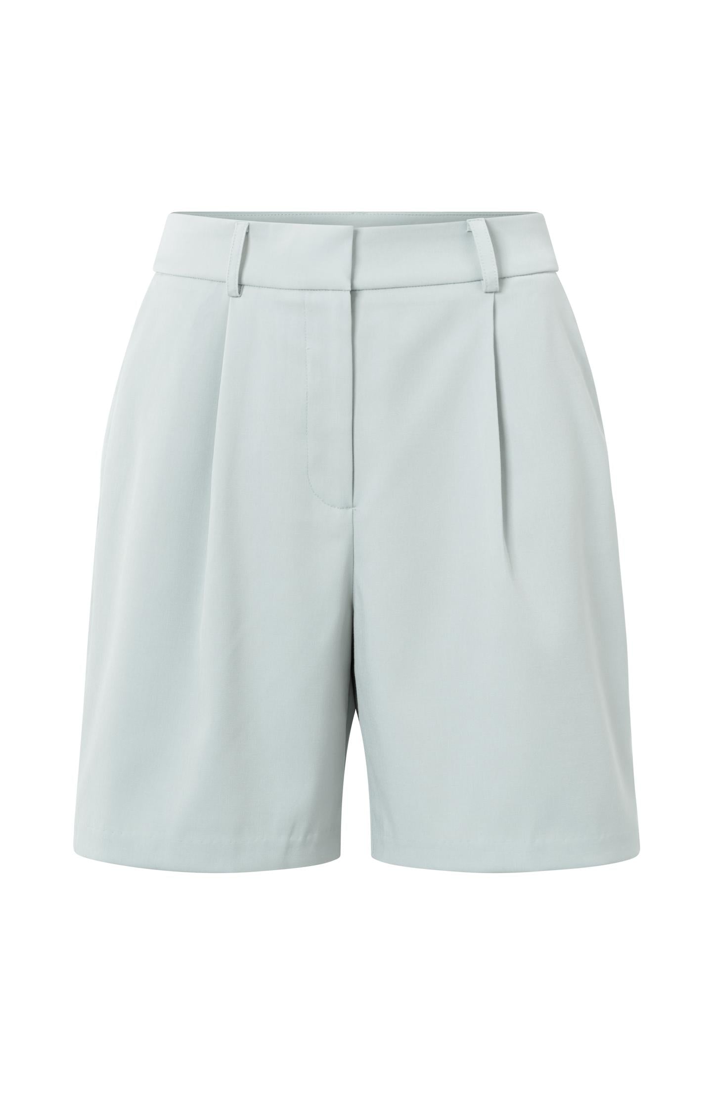 High waist Bermuda shorts with side pockets and zip fly - Type: product