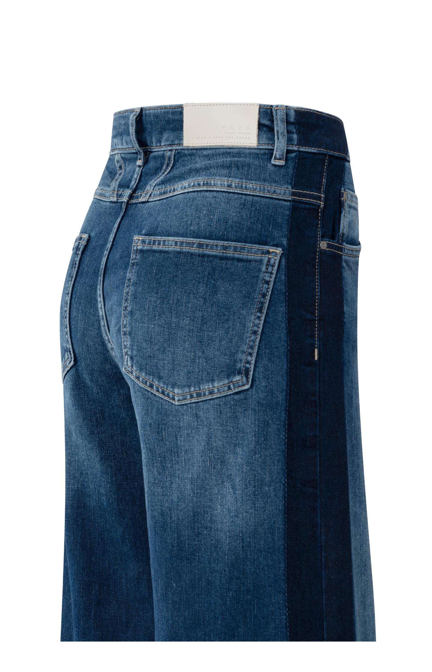 High waist jeans with tape detail and wide legs (L32)