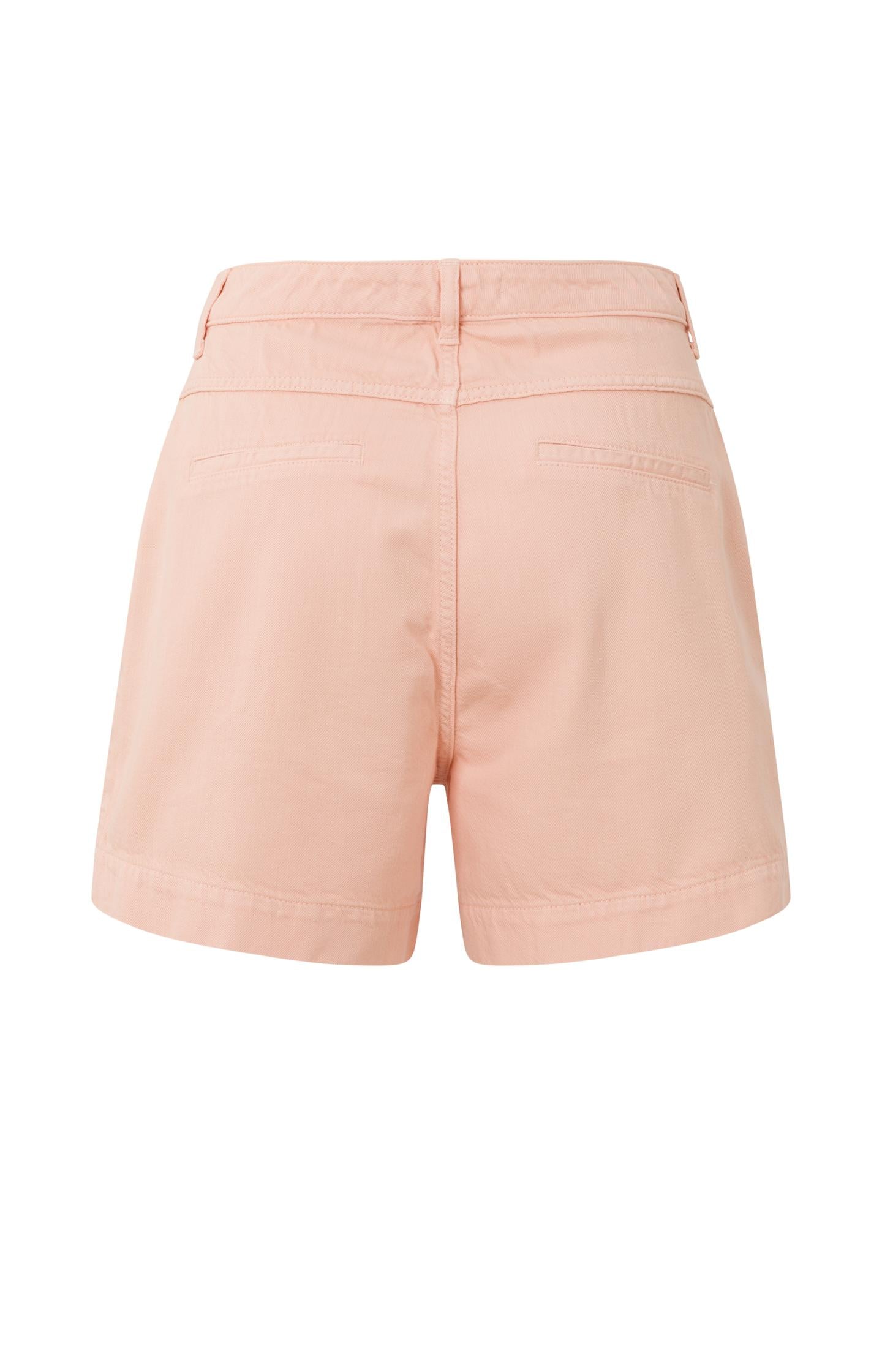 High waist loose denim shorts with pockets and zip fly