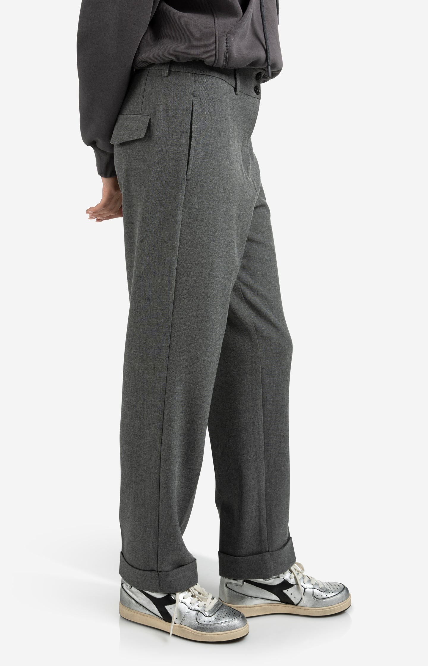 High waist tailored trousers with turn-ups
