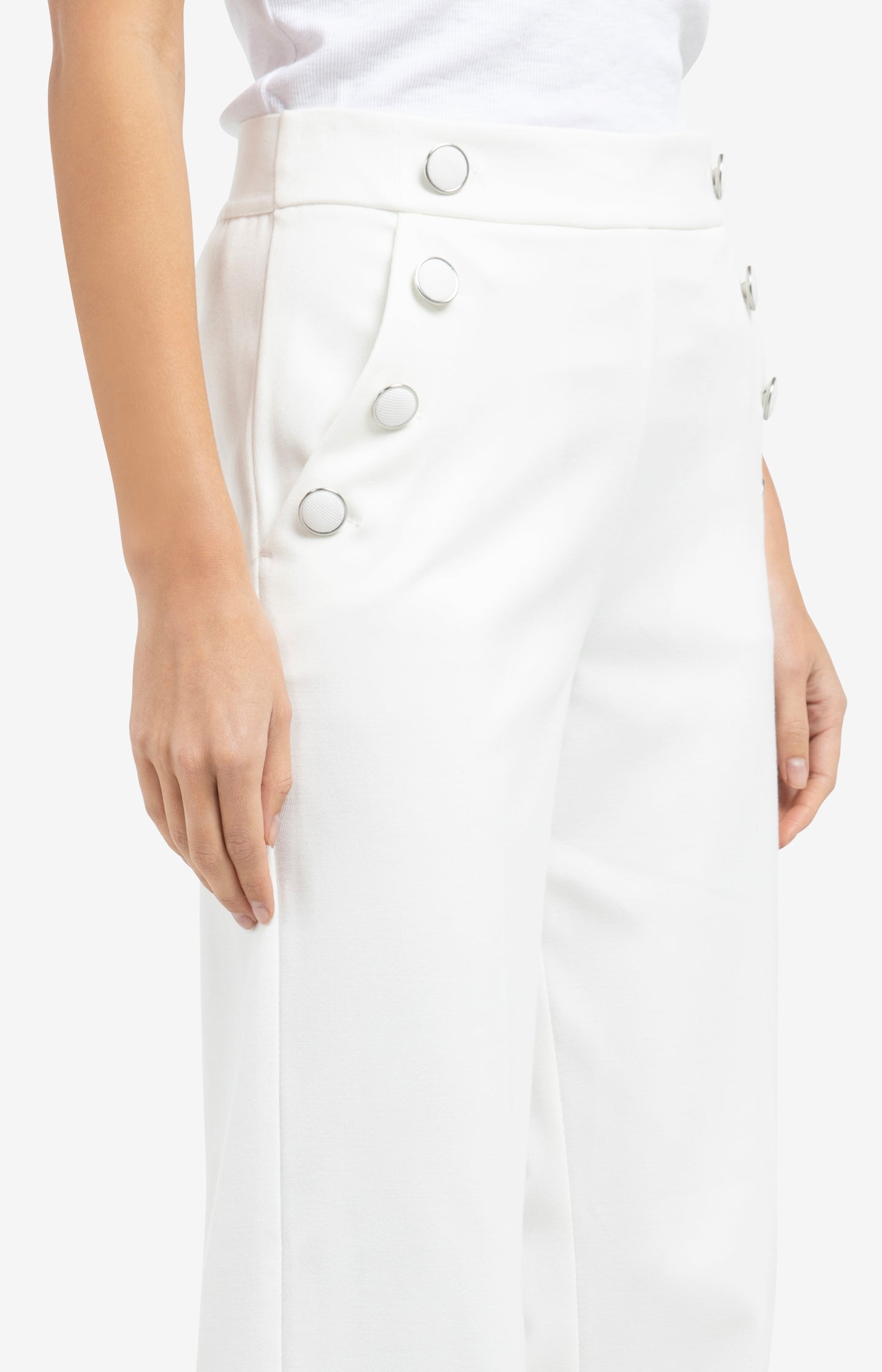 High waist trousers with decorative buttons and wide legs