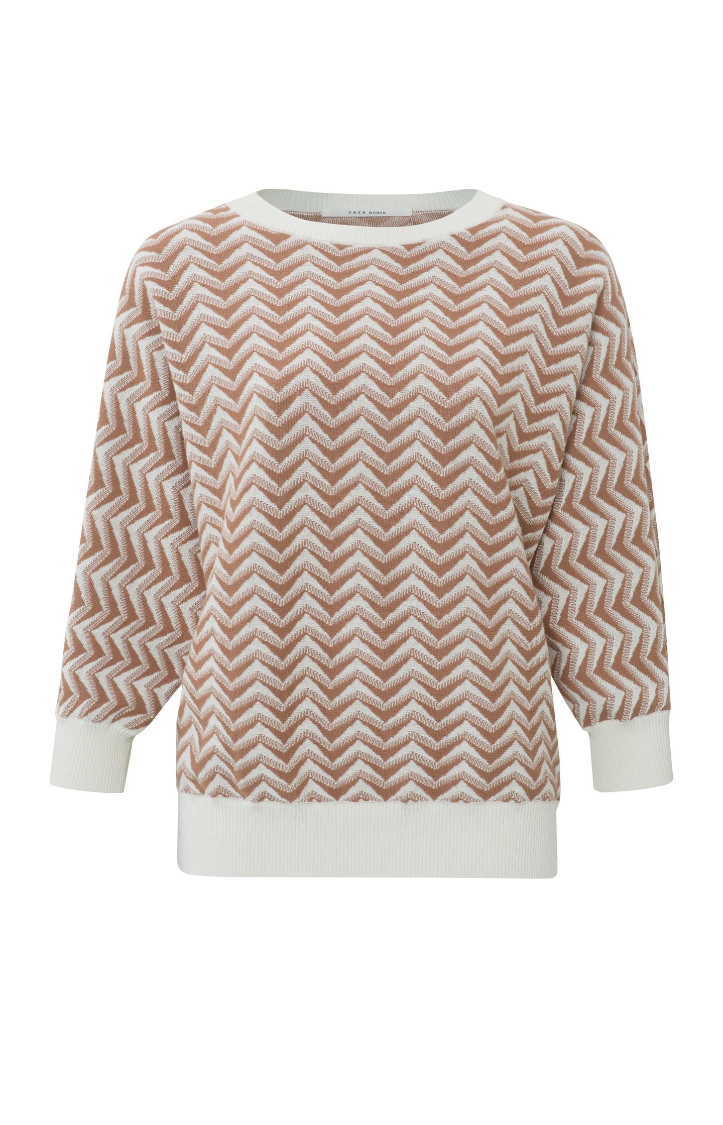 Jacquard knitted sweater with round neck and 3/4 sleeves - Type: product