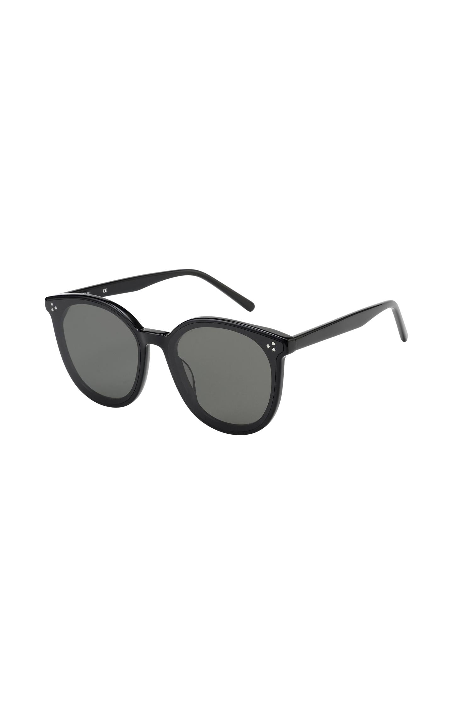 Jenn sunglasses in rounded butterfly design with black lens - Type: product