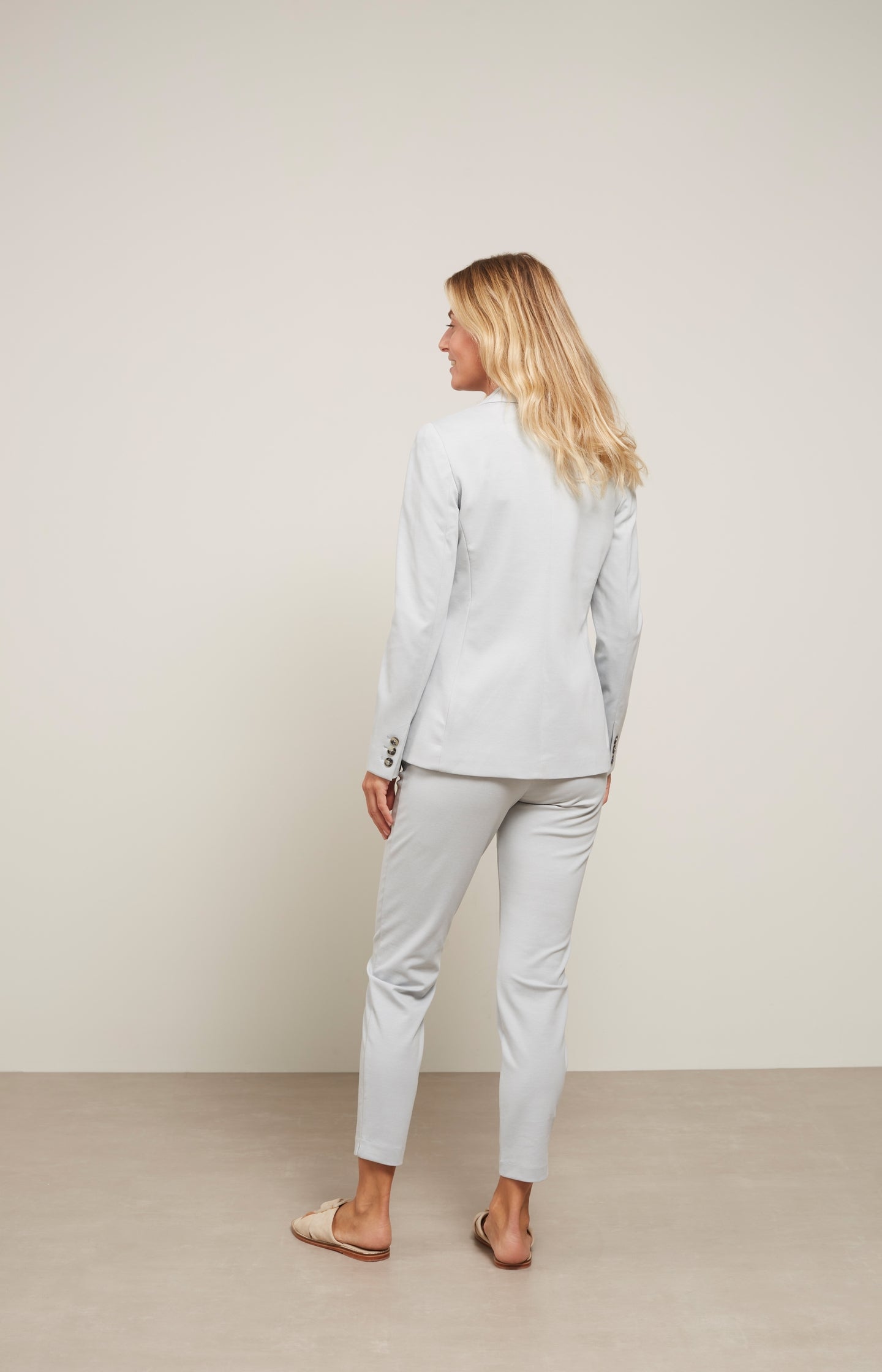 Jersey jogging trousers with side pockets, and zip fly