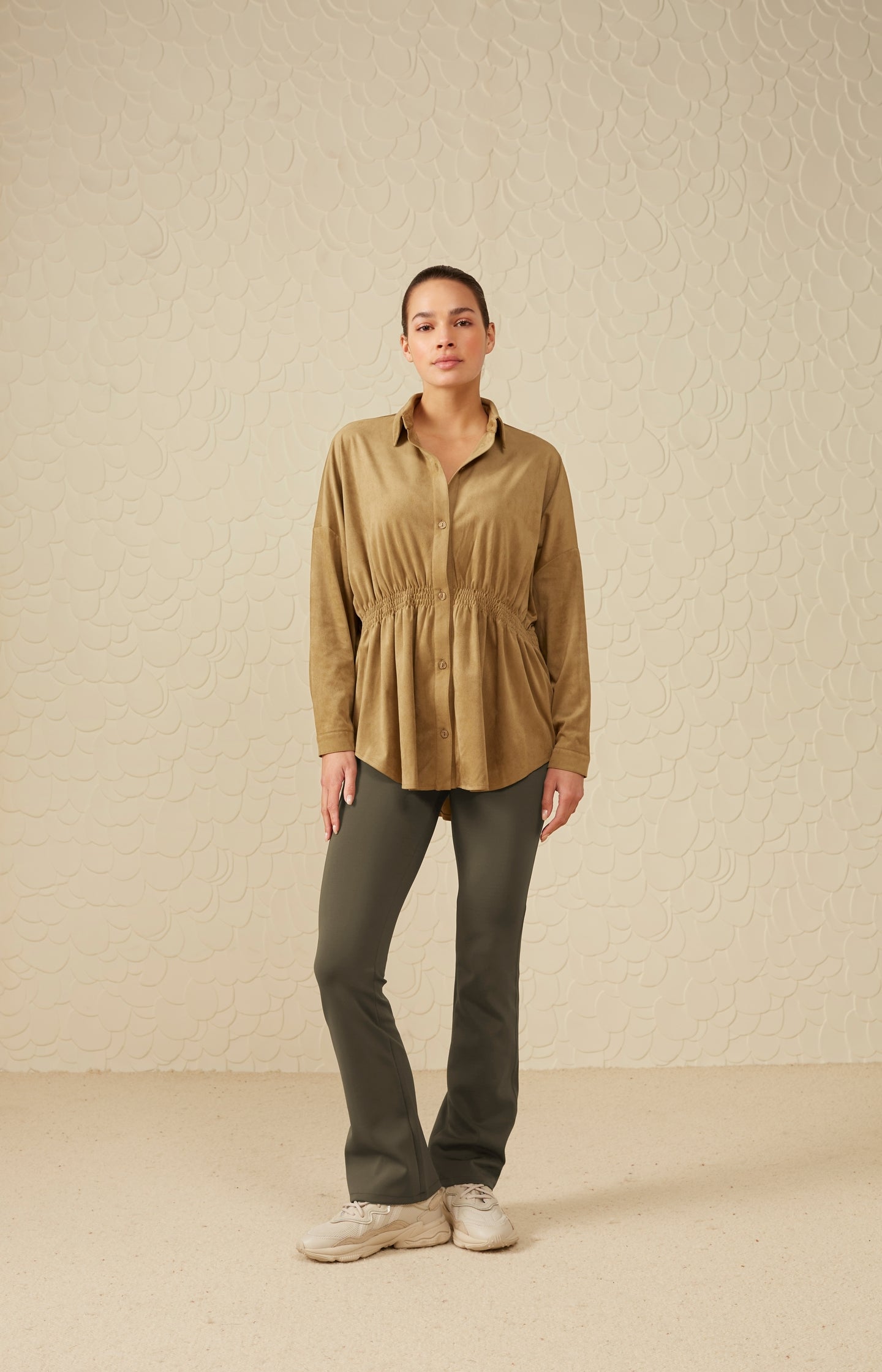 Jersey scuba flared trousers with elastic waist - Type: lookbook