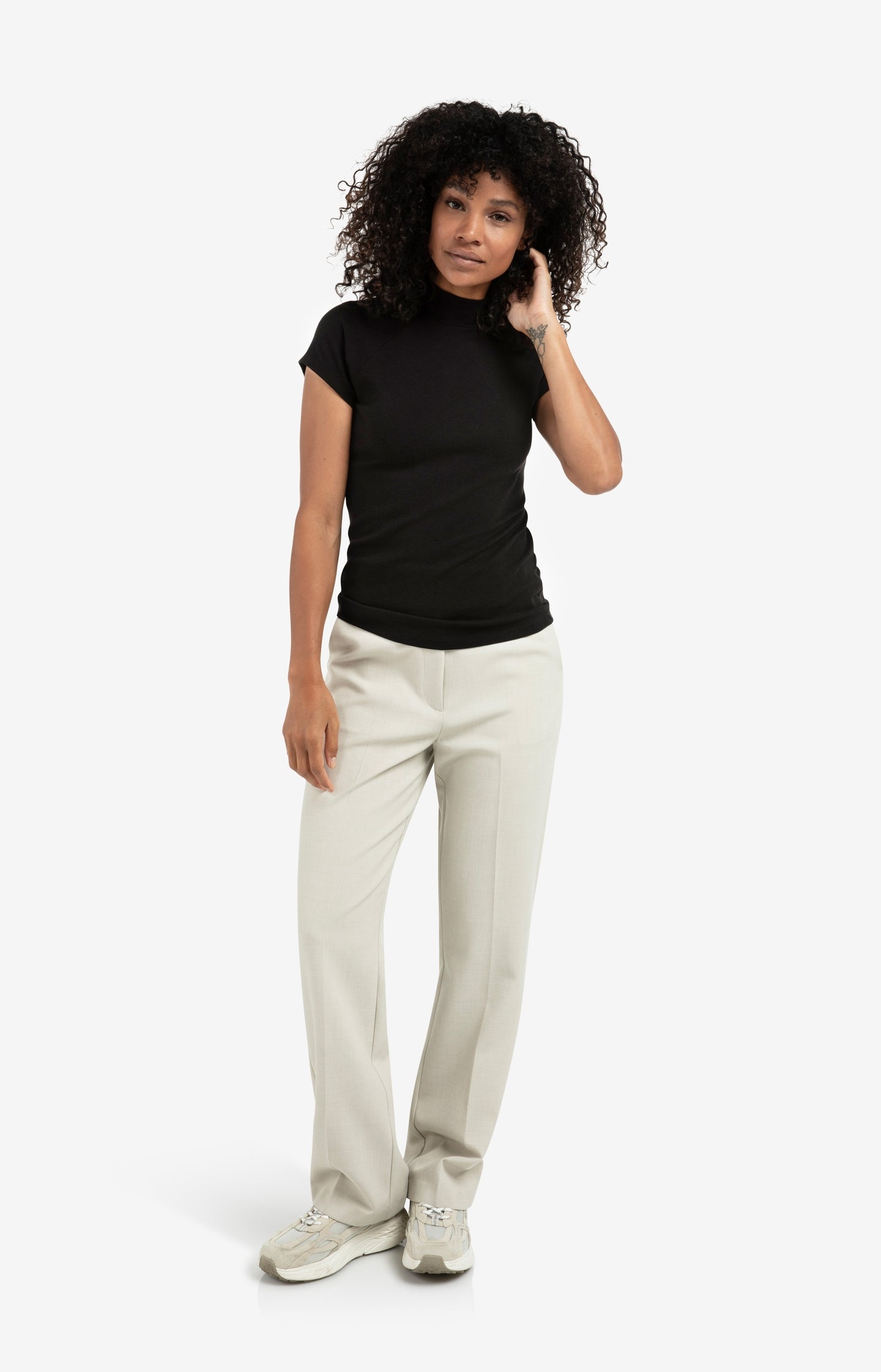 Jersey top with high neck and raglan sleeves - Type: lookbook