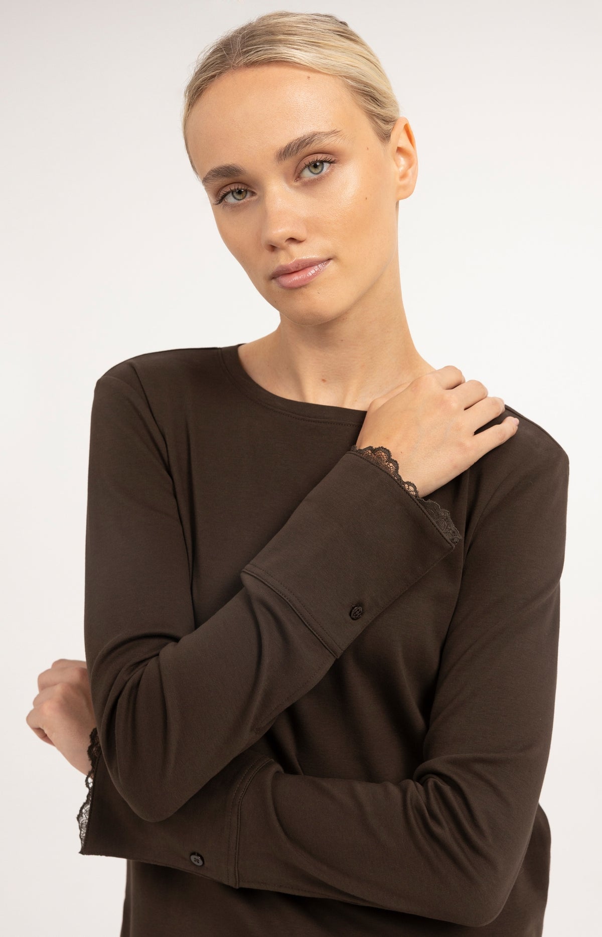 Jersey top with lace cuffs - Delicioso Brown